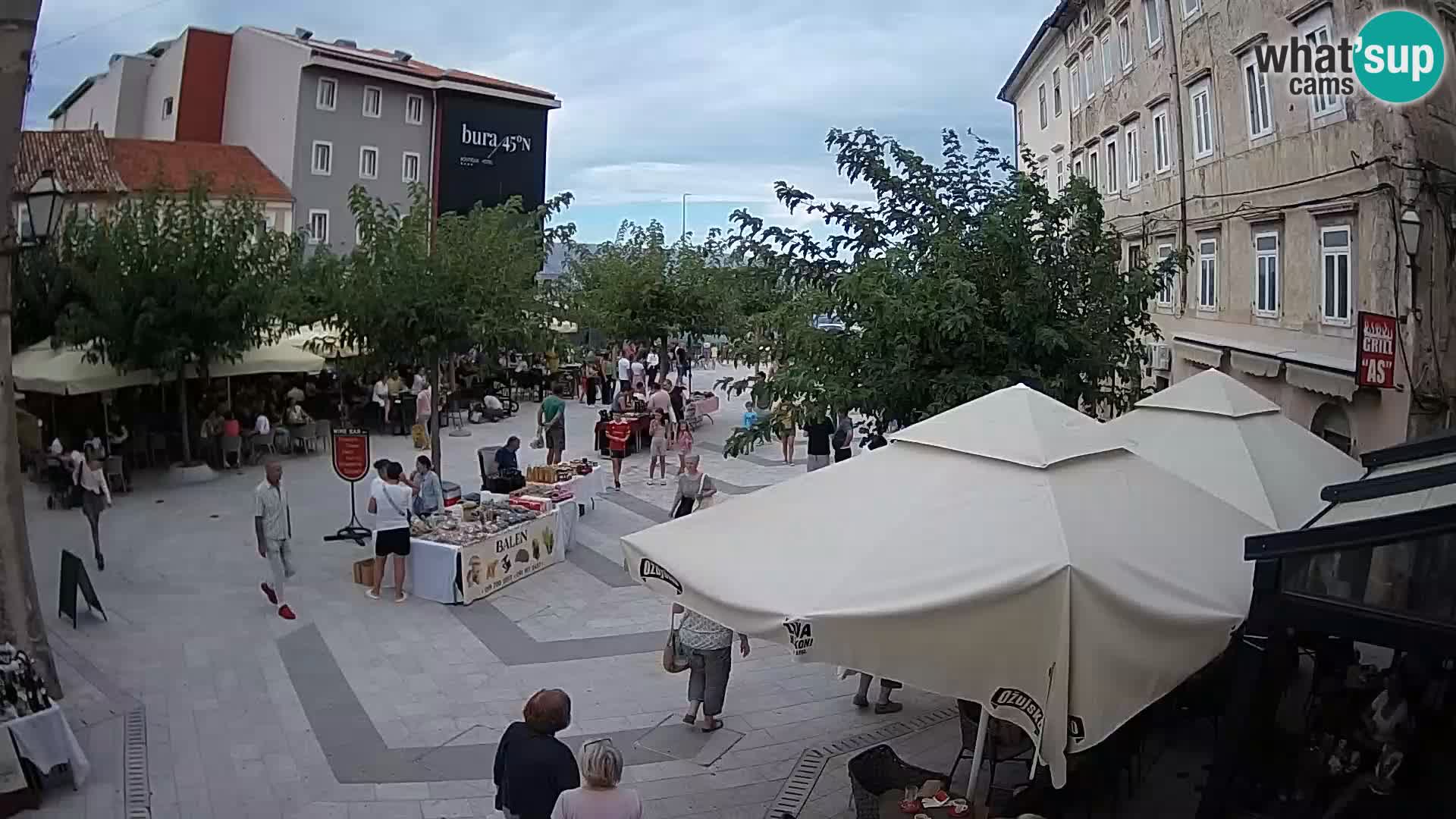 Zentrum der Stadt Senj – Pavlin platz – Live Cam Dalmatia