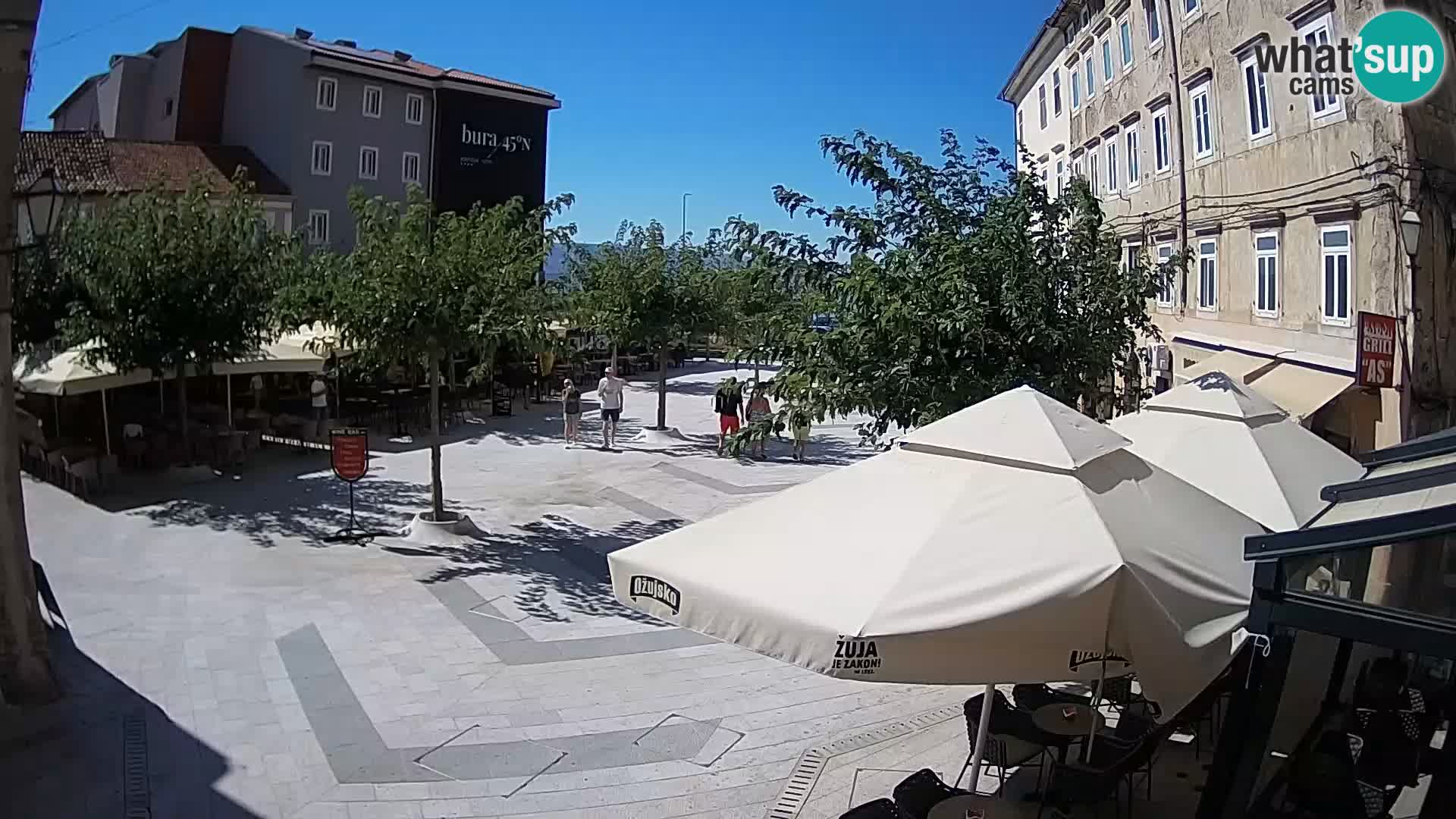 Zentrum der Stadt Senj – Pavlin platz – Live Cam Dalmatia