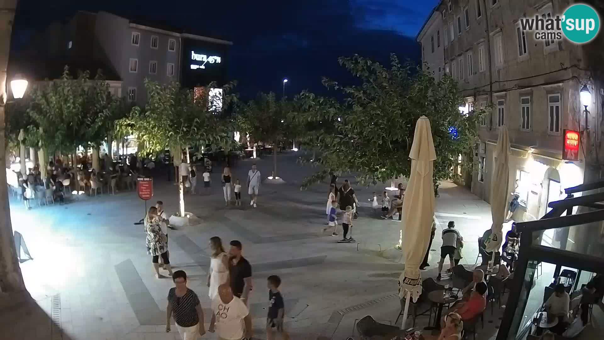 Center mesta Senj – Pavlinski trg – spletne kamere Dalmacija