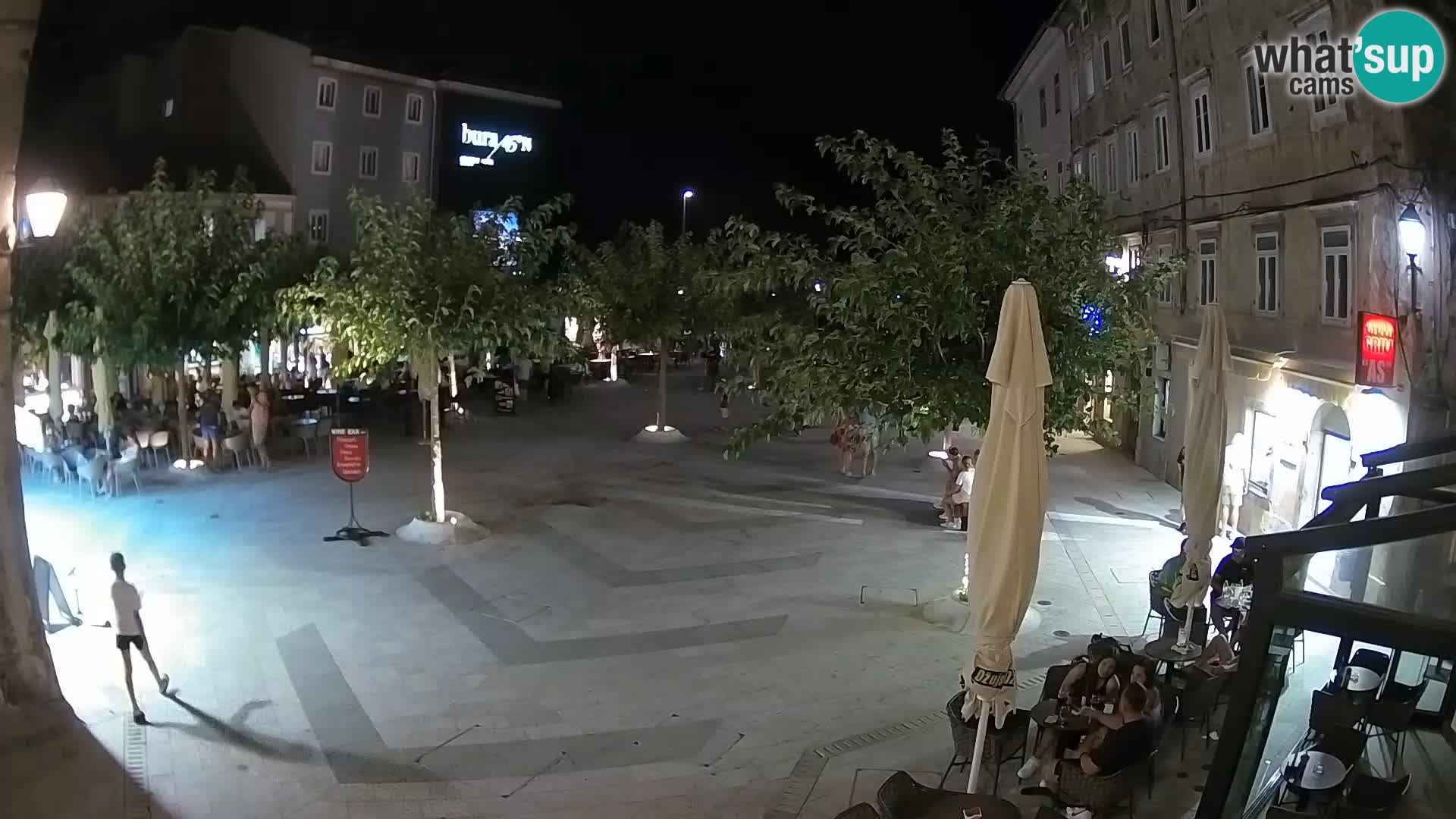 Zentrum der Stadt Senj – Pavlin platz – Live Cam Dalmatia