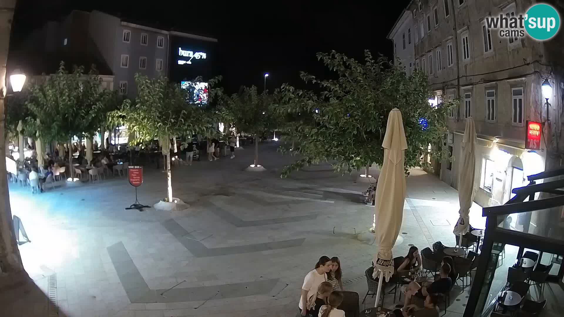 Center mesta Senj – Pavlinski trg – spletne kamere Dalmacija