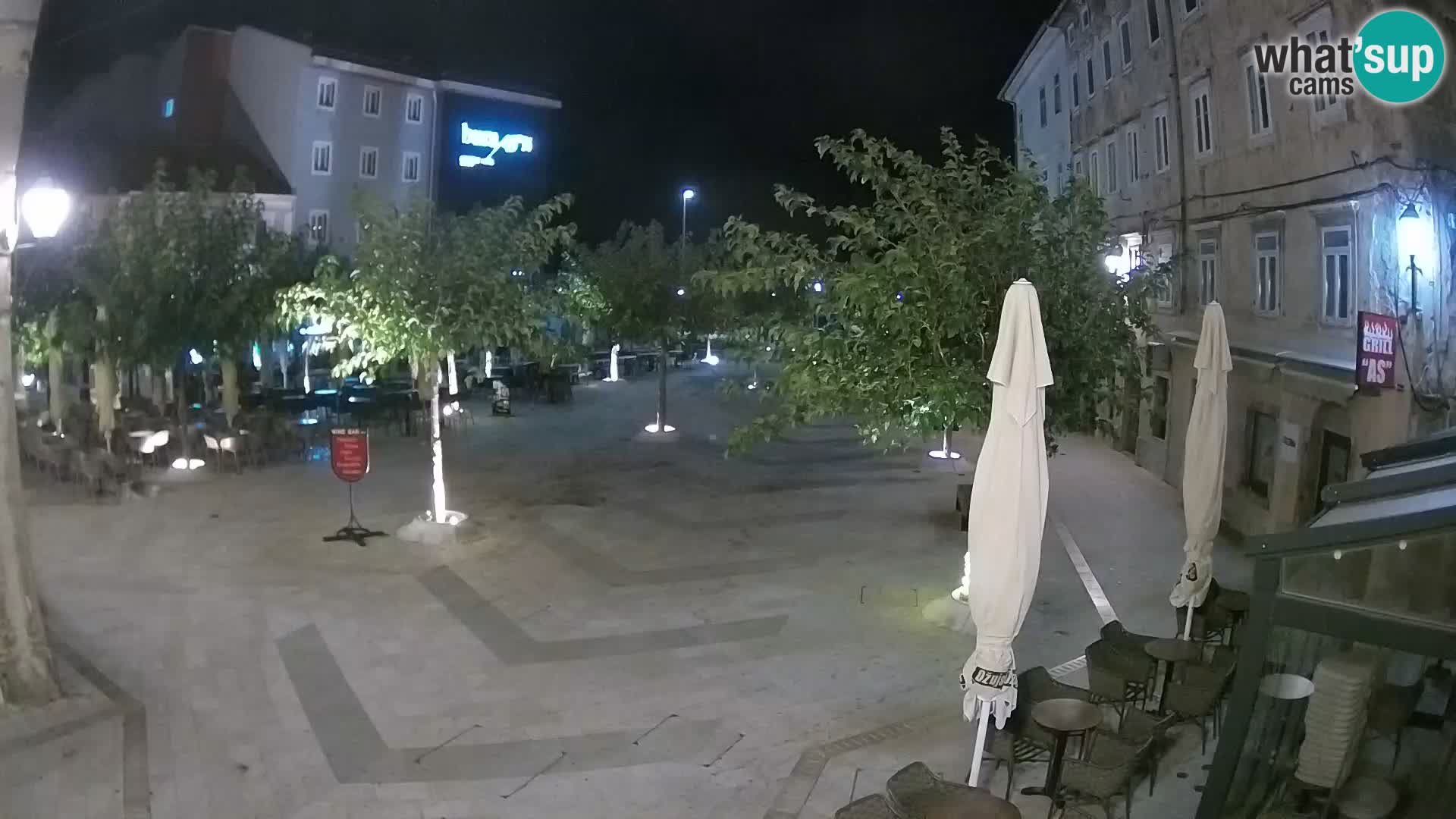 Zentrum der Stadt Senj – Pavlin platz – Live Cam Dalmatia