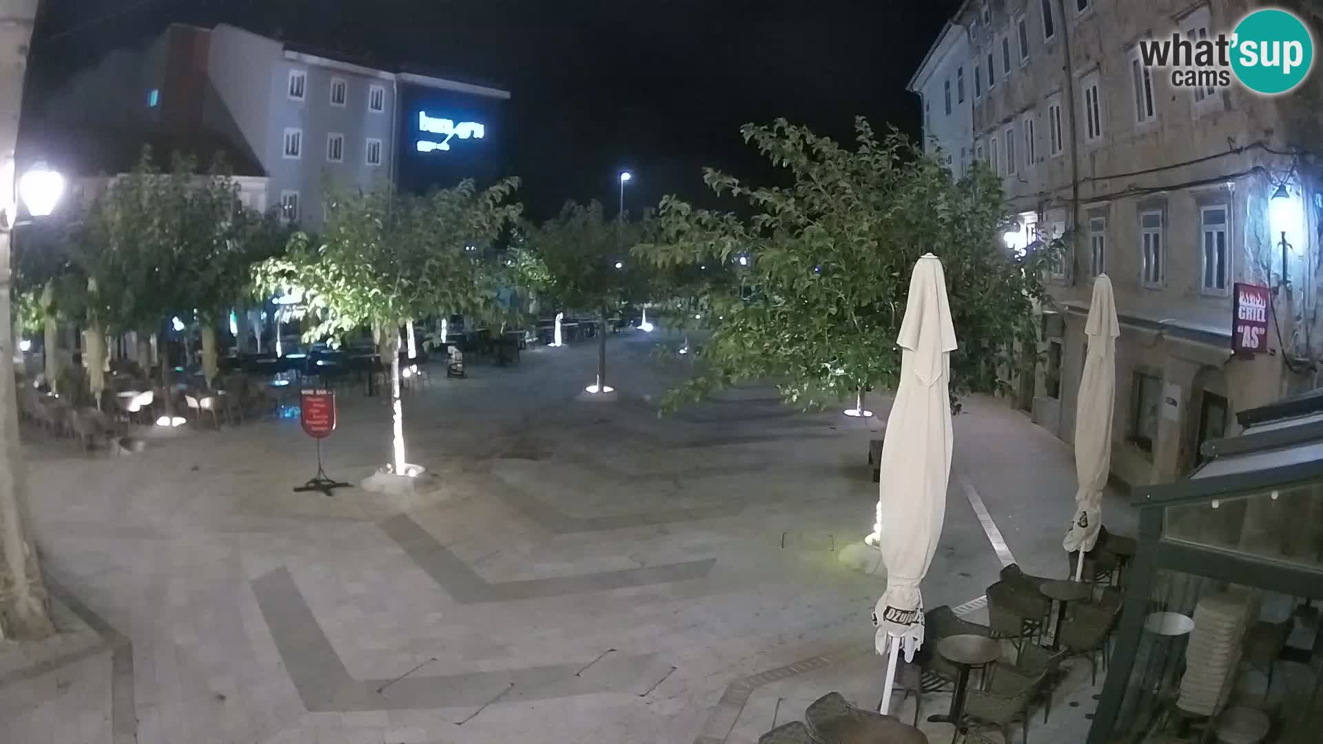 Centro de la ciudad de Senj – plaza Pavlin – Live Cam Dalmacia