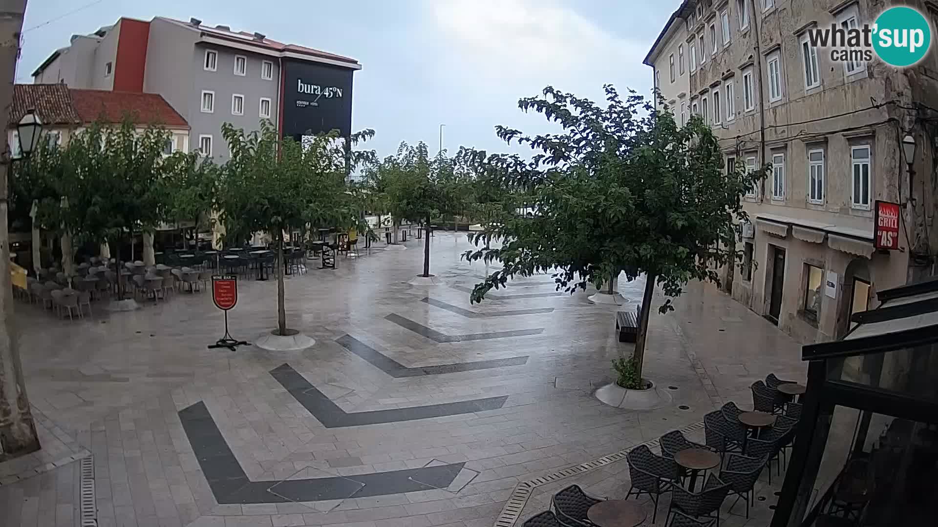 Center mesta Senj – Pavlinski trg – spletne kamere Dalmacija
