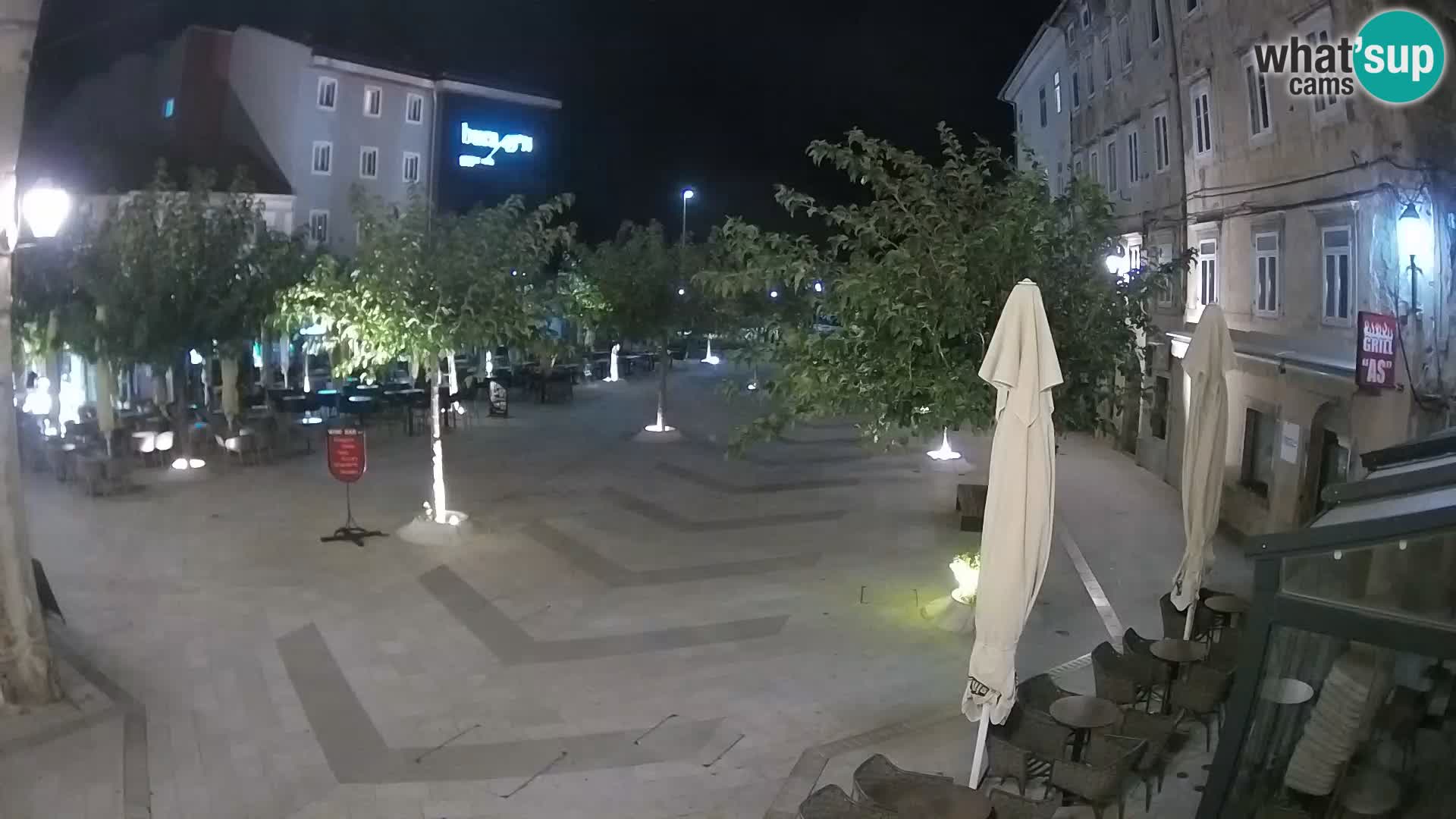 Centro de la ciudad de Senj – plaza Pavlin – Live Cam Dalmacia
