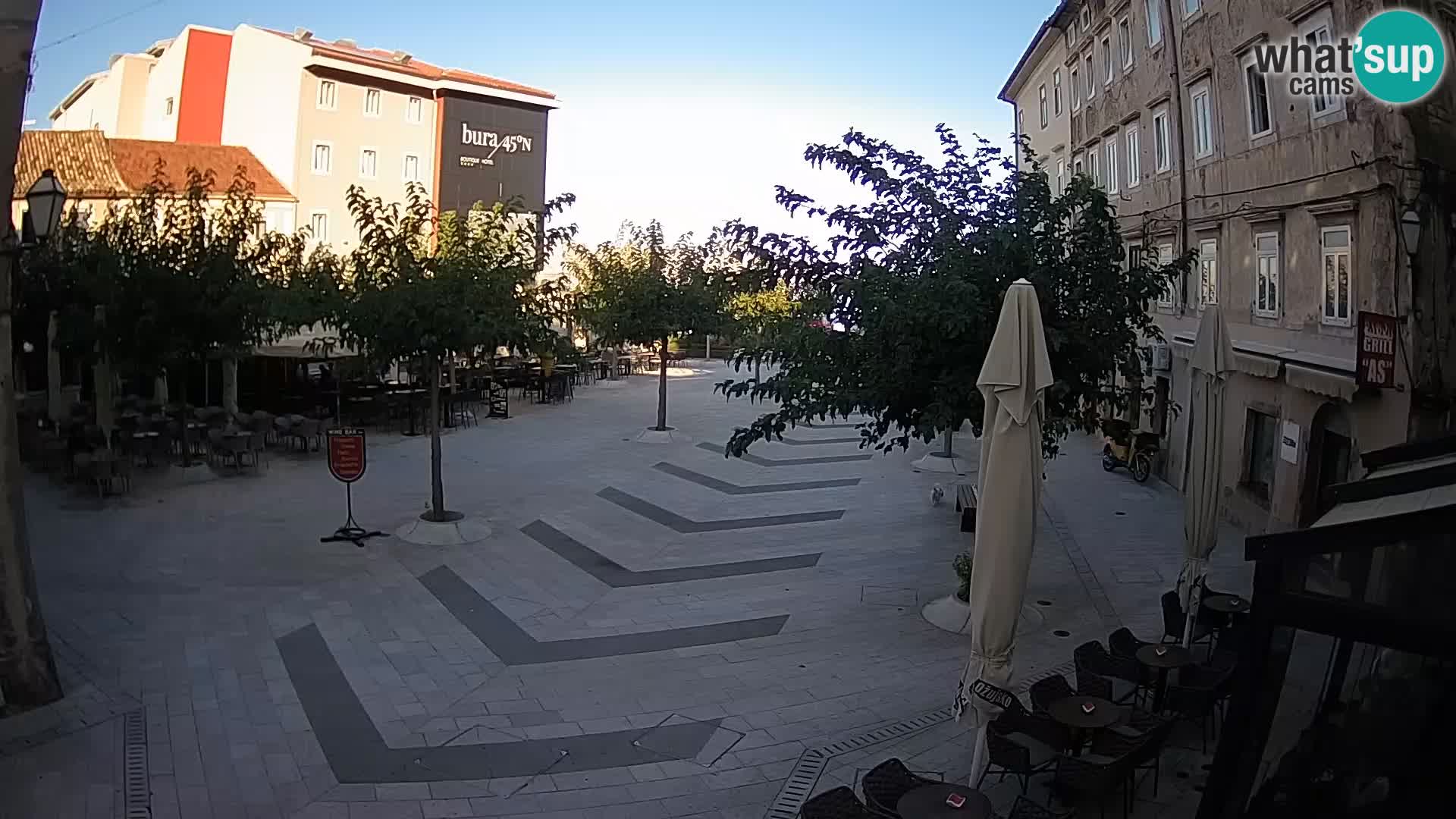 Centro de la ciudad de Senj – plaza Pavlin – Live Cam Dalmacia