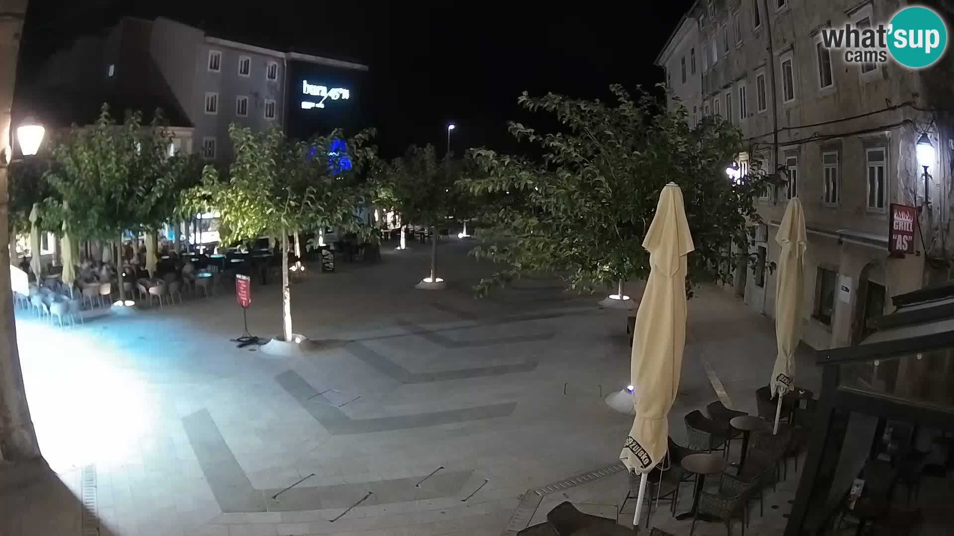 Zentrum der Stadt Senj – Pavlin platz – Live Cam Dalmatia