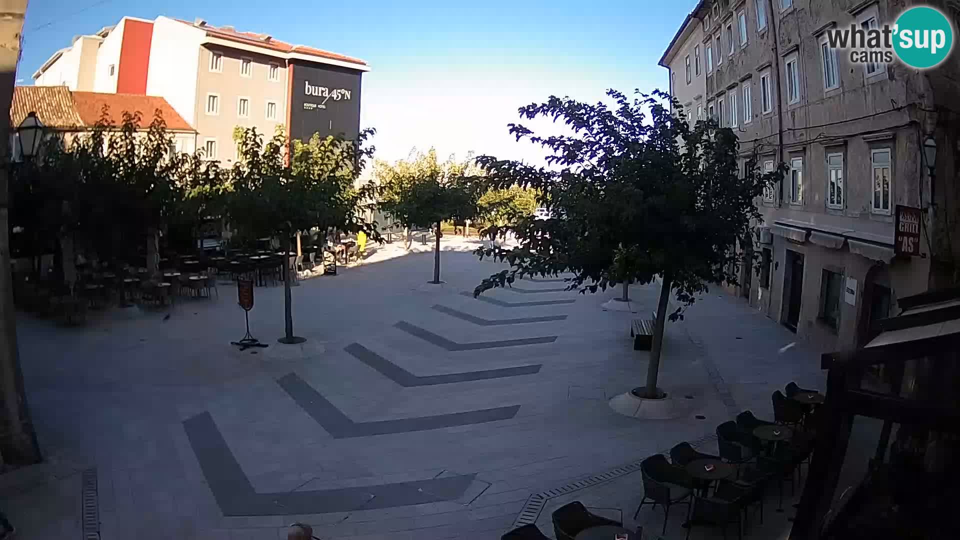 Centro de la ciudad de Senj – plaza Pavlin – Live Cam Dalmacia