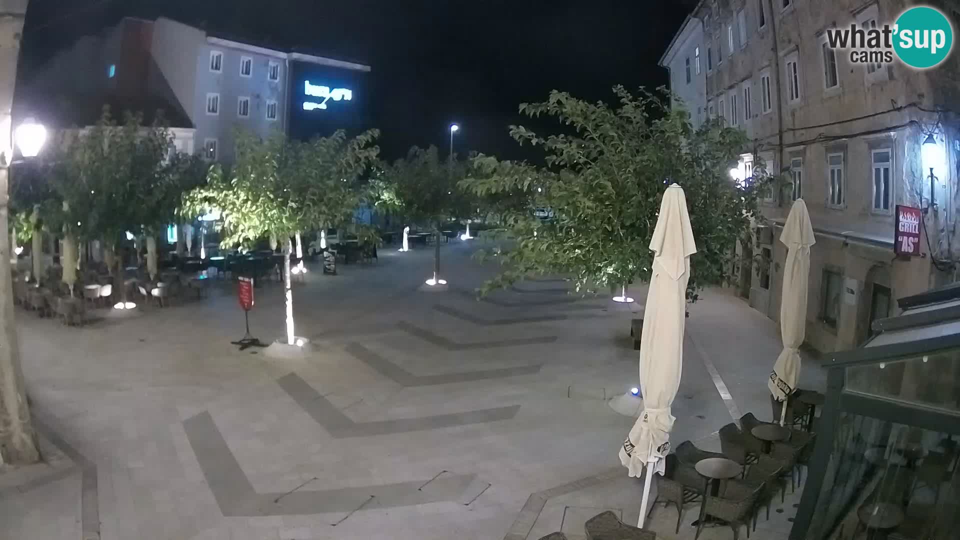 Centro de la ciudad de Senj – plaza Pavlin – Live Cam Dalmacia