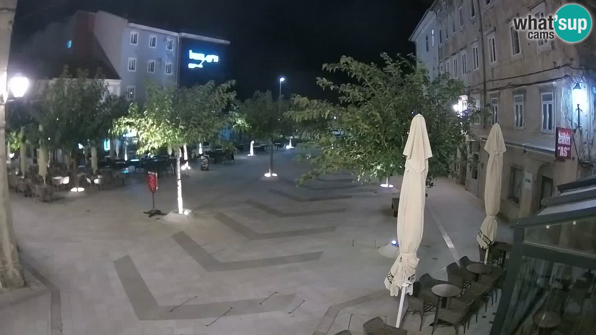 Center mesta Senj – Pavlinski trg – spletne kamere Dalmacija