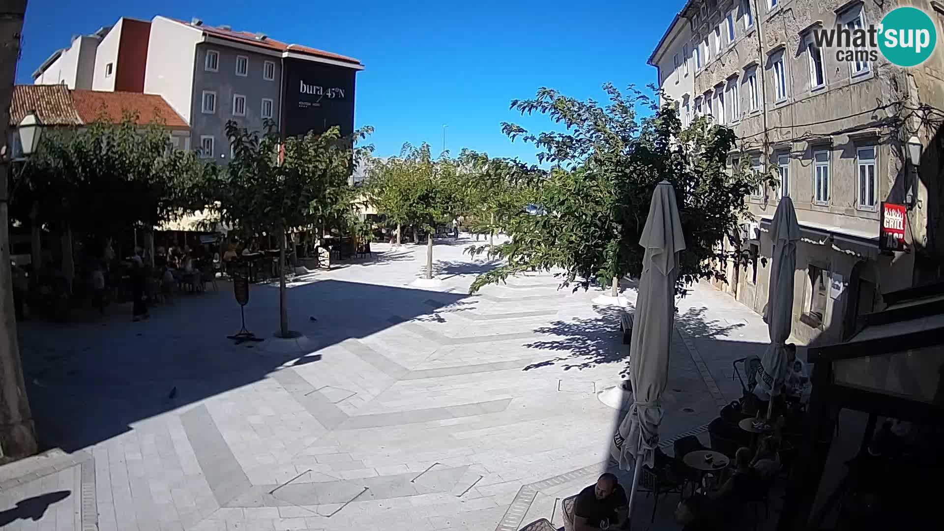Centro de la ciudad de Senj – plaza Pavlin – Live Cam Dalmacia