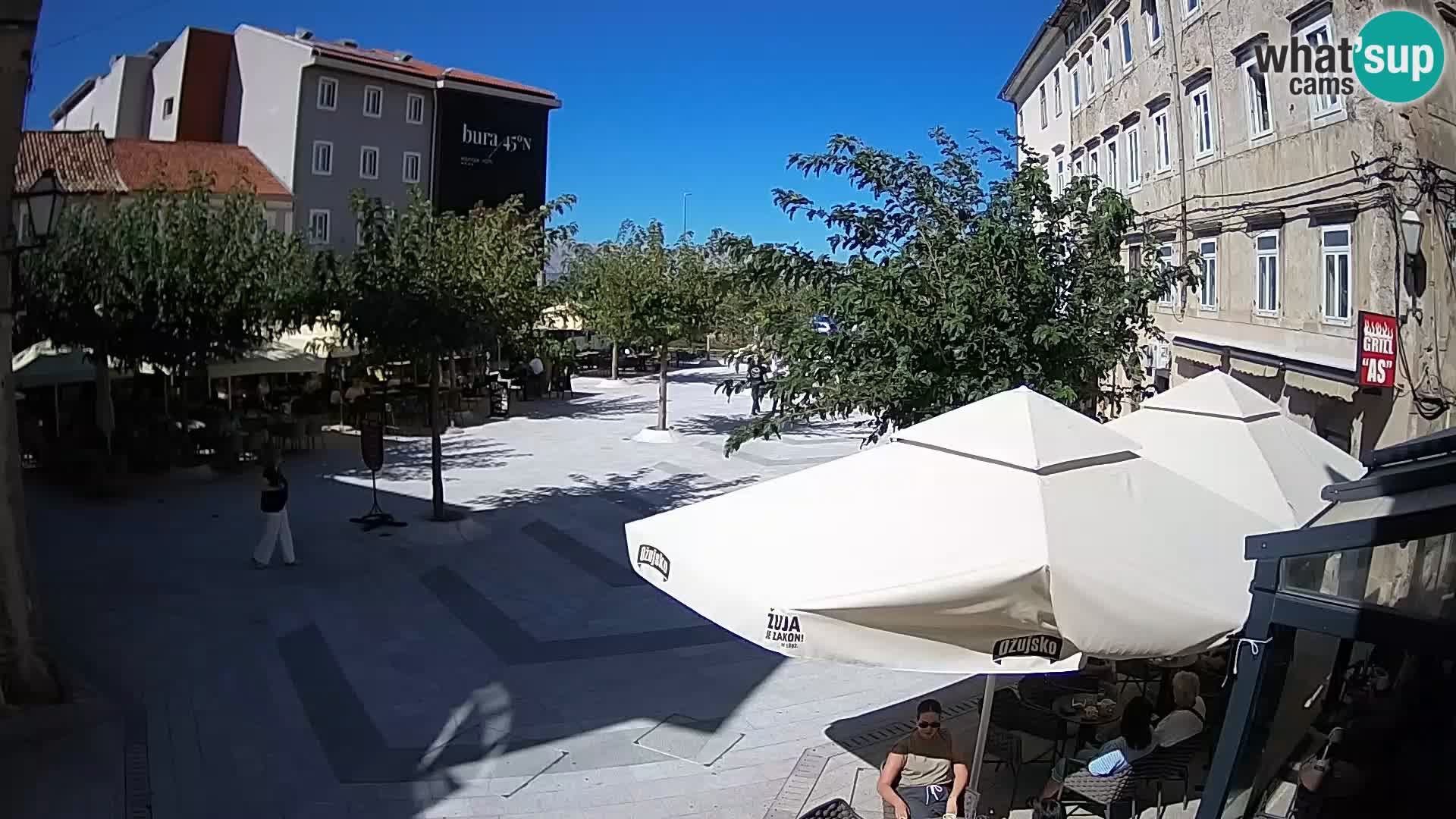 Centro de la ciudad de Senj – plaza Pavlin – Live Cam Dalmacia