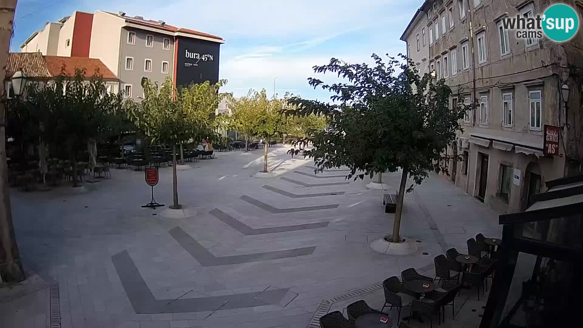 Zentrum der Stadt Senj – Pavlin platz – Live Cam Dalmatia