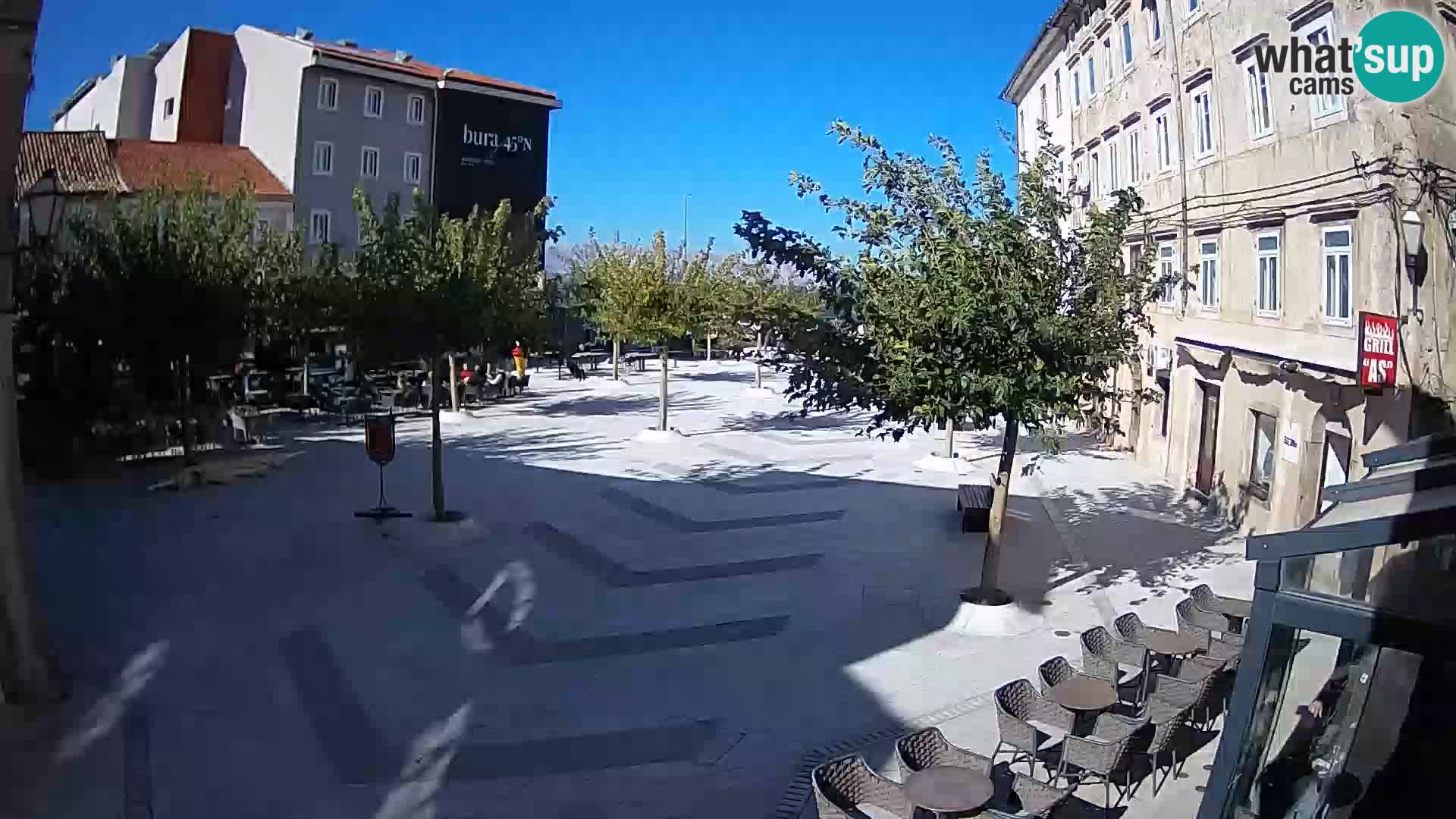 Centre de la ville de Senj – Place Pavlin – Live Cam Dalmatie