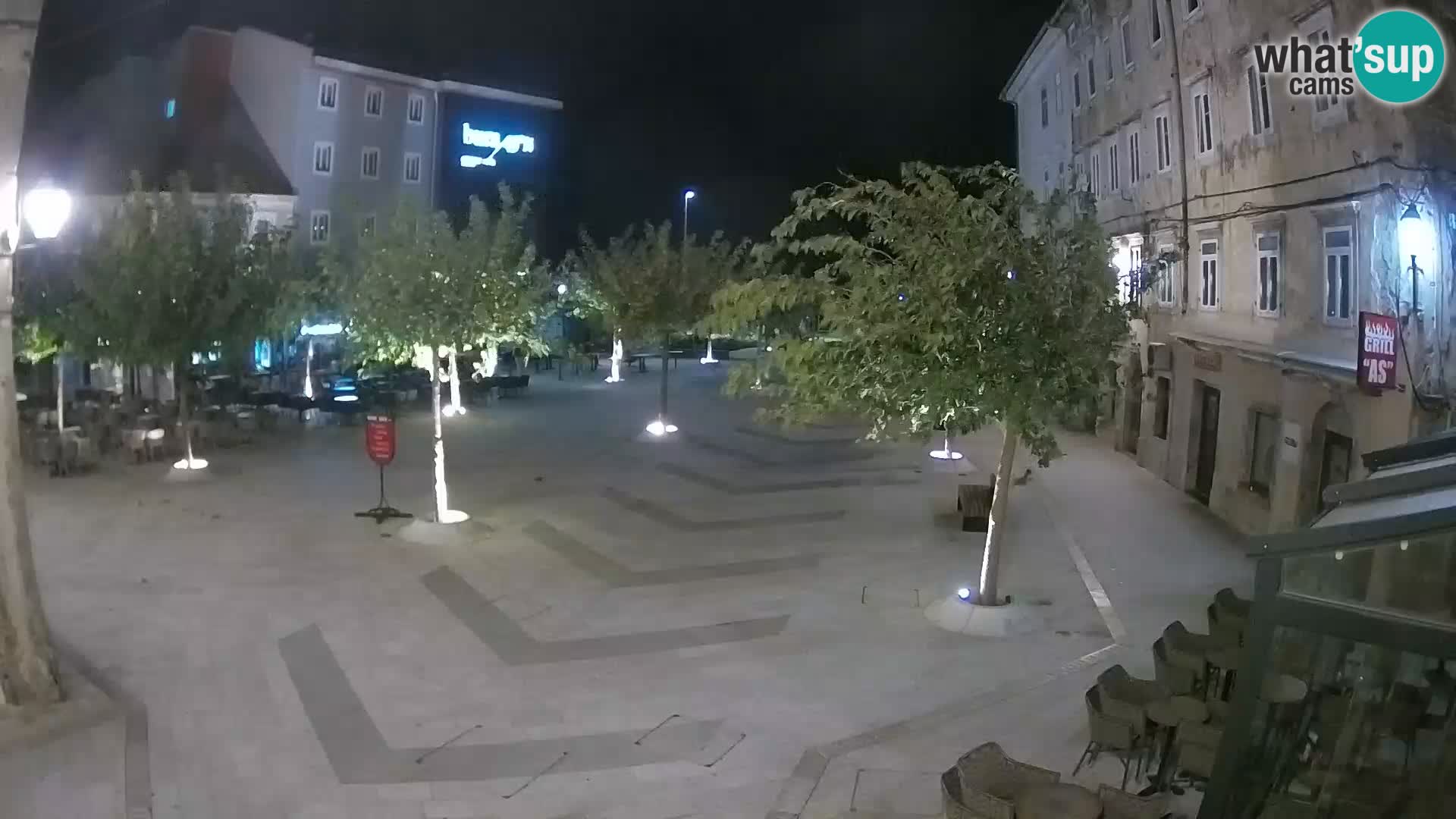 Zentrum der Stadt Senj – Pavlin platz – Live Cam Dalmatia