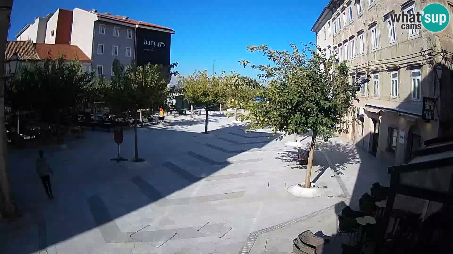 Centro de la ciudad de Senj – plaza Pavlin – Live Cam Dalmacia