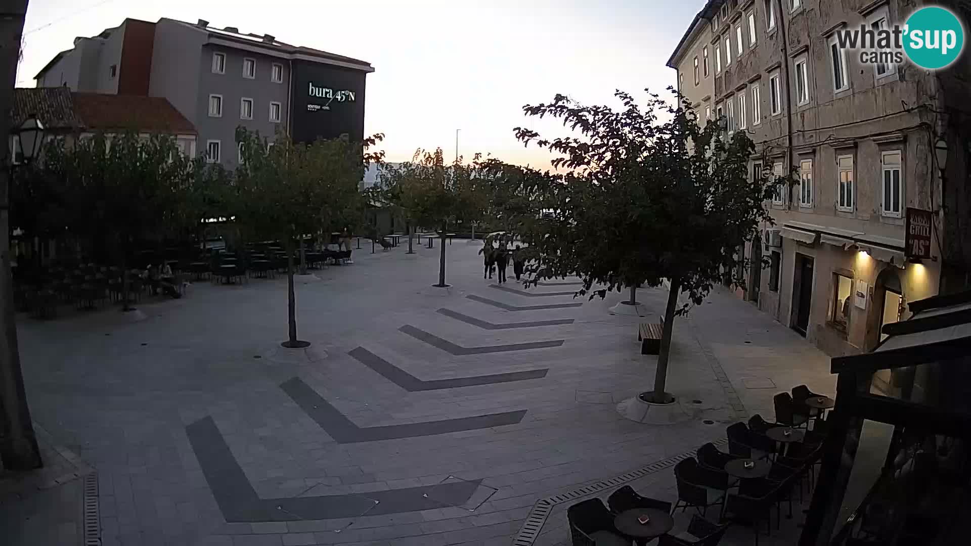 Centro de la ciudad de Senj – plaza Pavlin – Live Cam Dalmacia