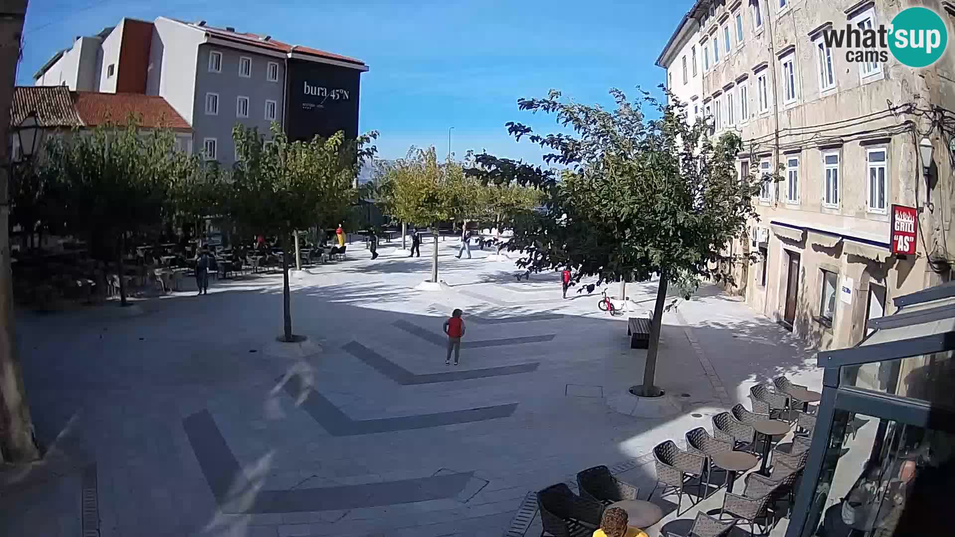 Centro de la ciudad de Senj – plaza Pavlin – Live Cam Dalmacia