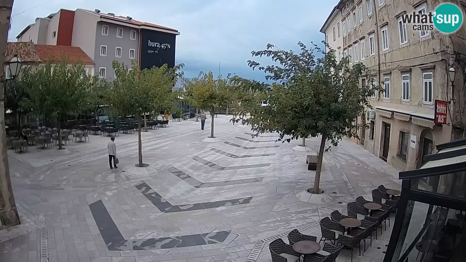 Zentrum der Stadt Senj – Pavlin platz – Live Cam Dalmatia