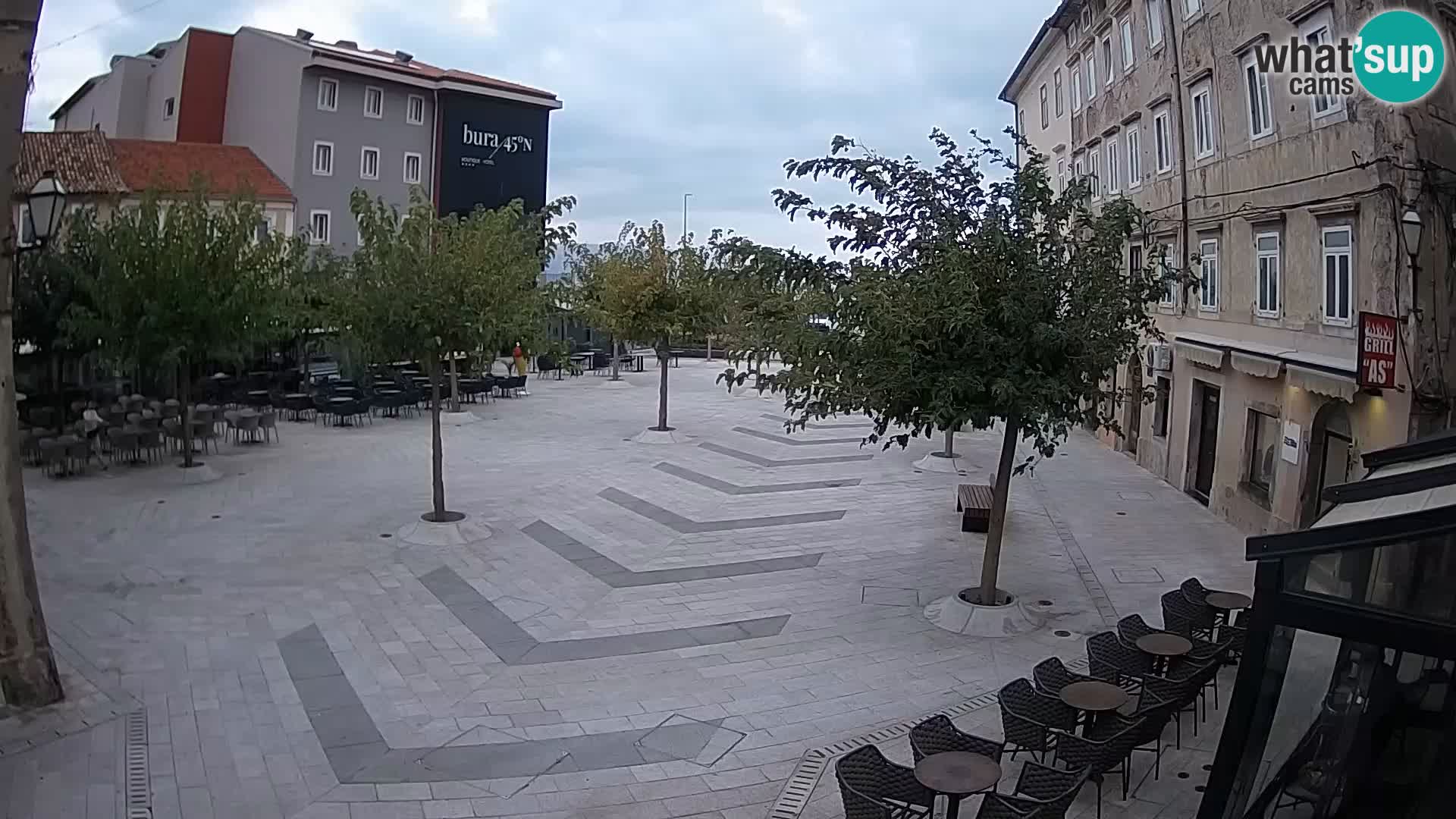 Centro de la ciudad de Senj – plaza Pavlin – Live Cam Dalmacia