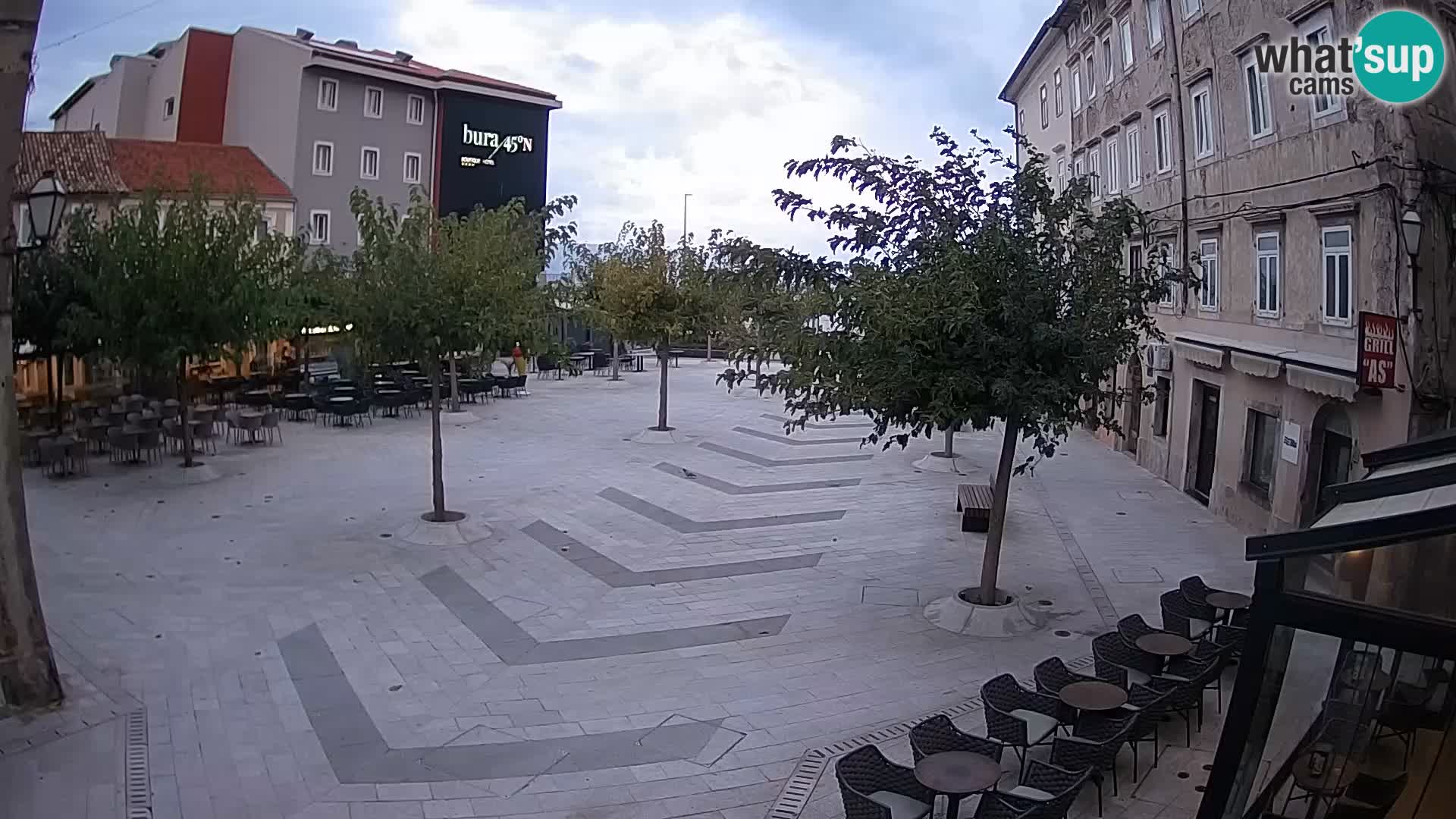 Centro de la ciudad de Senj – plaza Pavlin – Live Cam Dalmacia