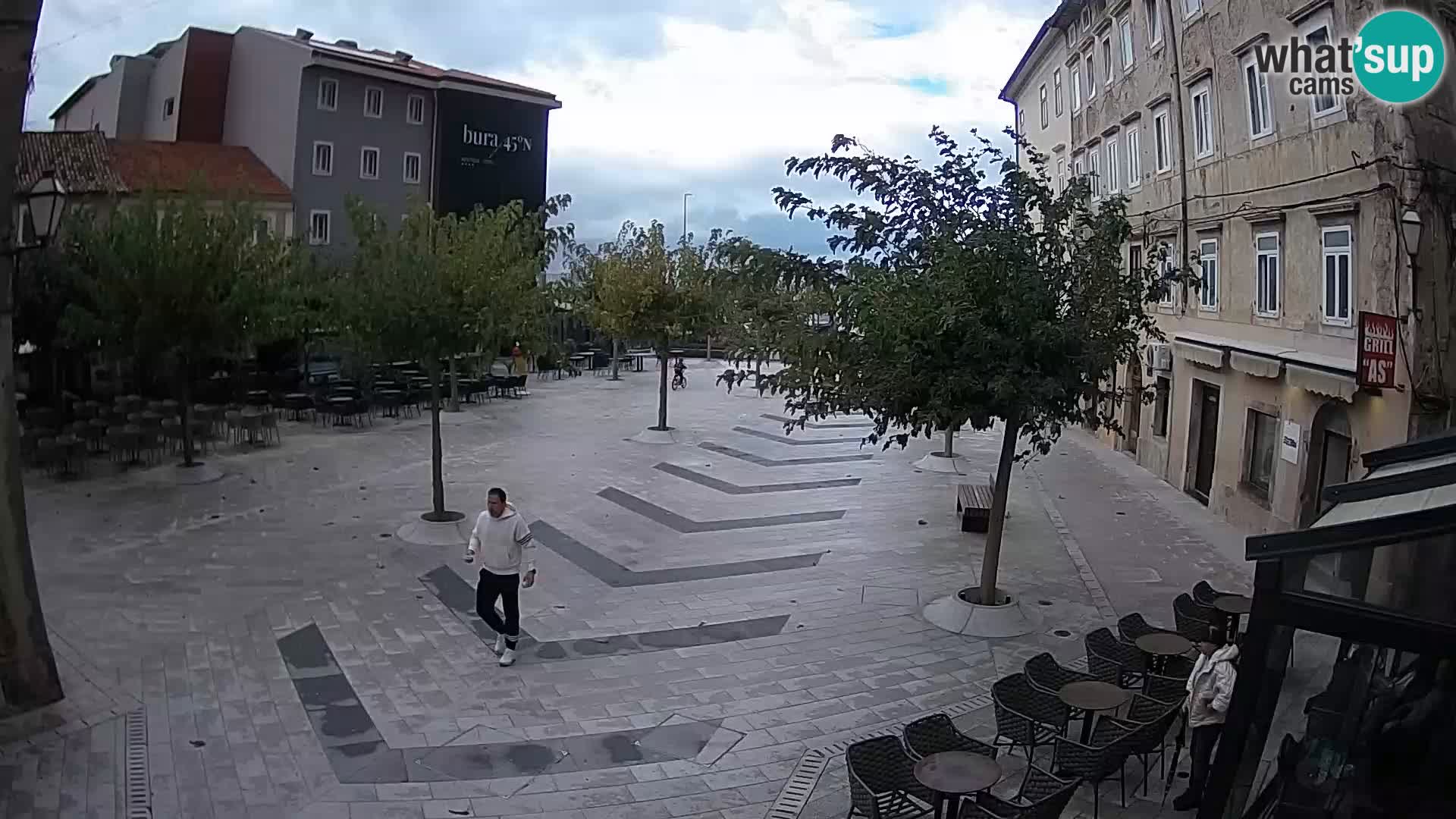Centro de la ciudad de Senj – plaza Pavlin – Live Cam Dalmacia