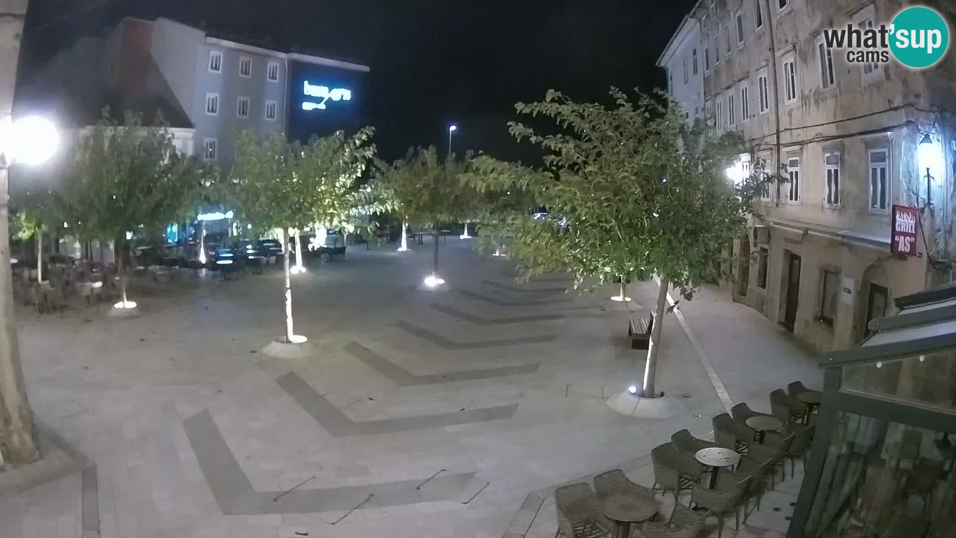 Zentrum der Stadt Senj – Pavlin platz – Live Cam Dalmatia