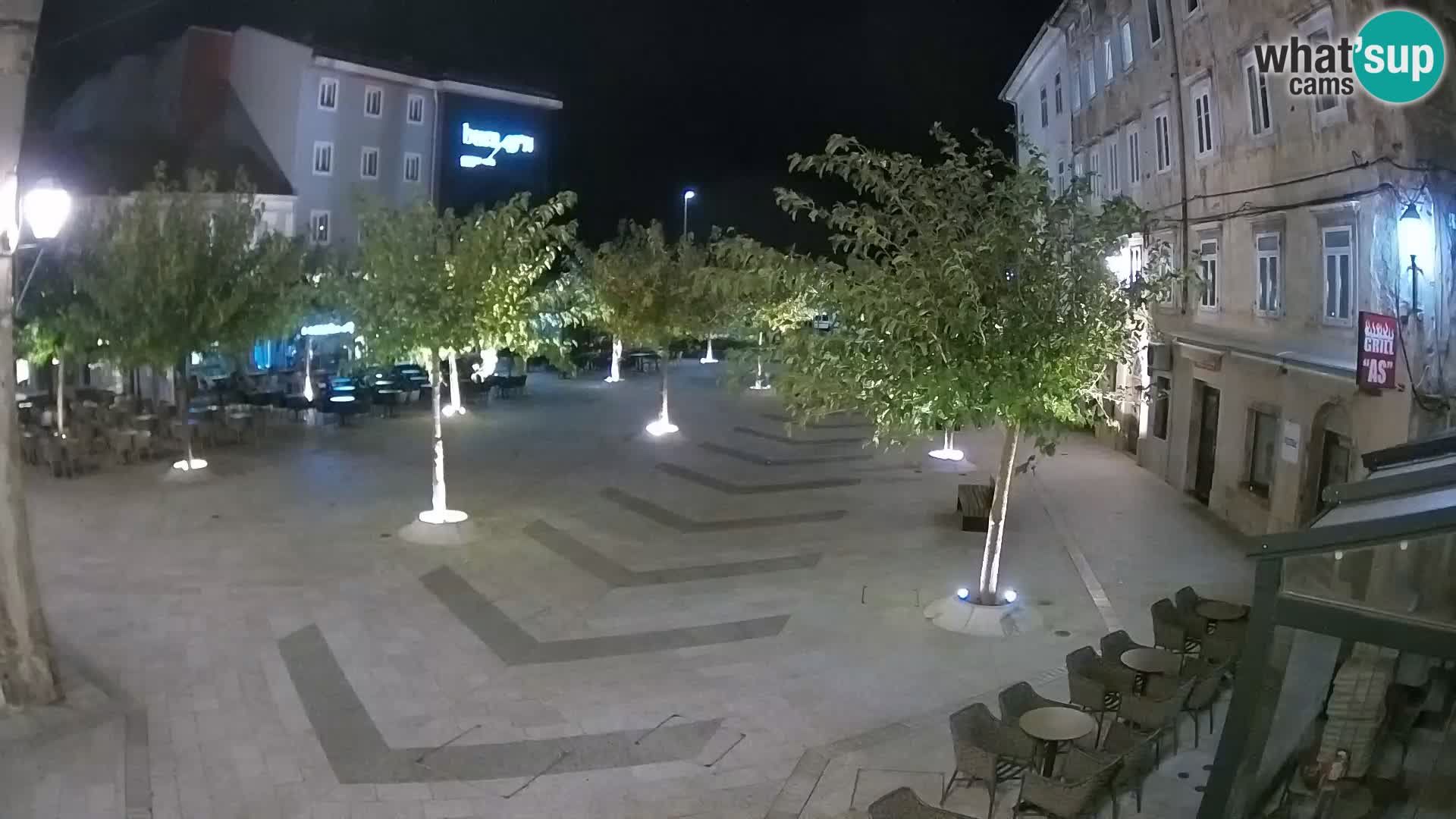 Centro de la ciudad de Senj – plaza Pavlin – Live Cam Dalmacia