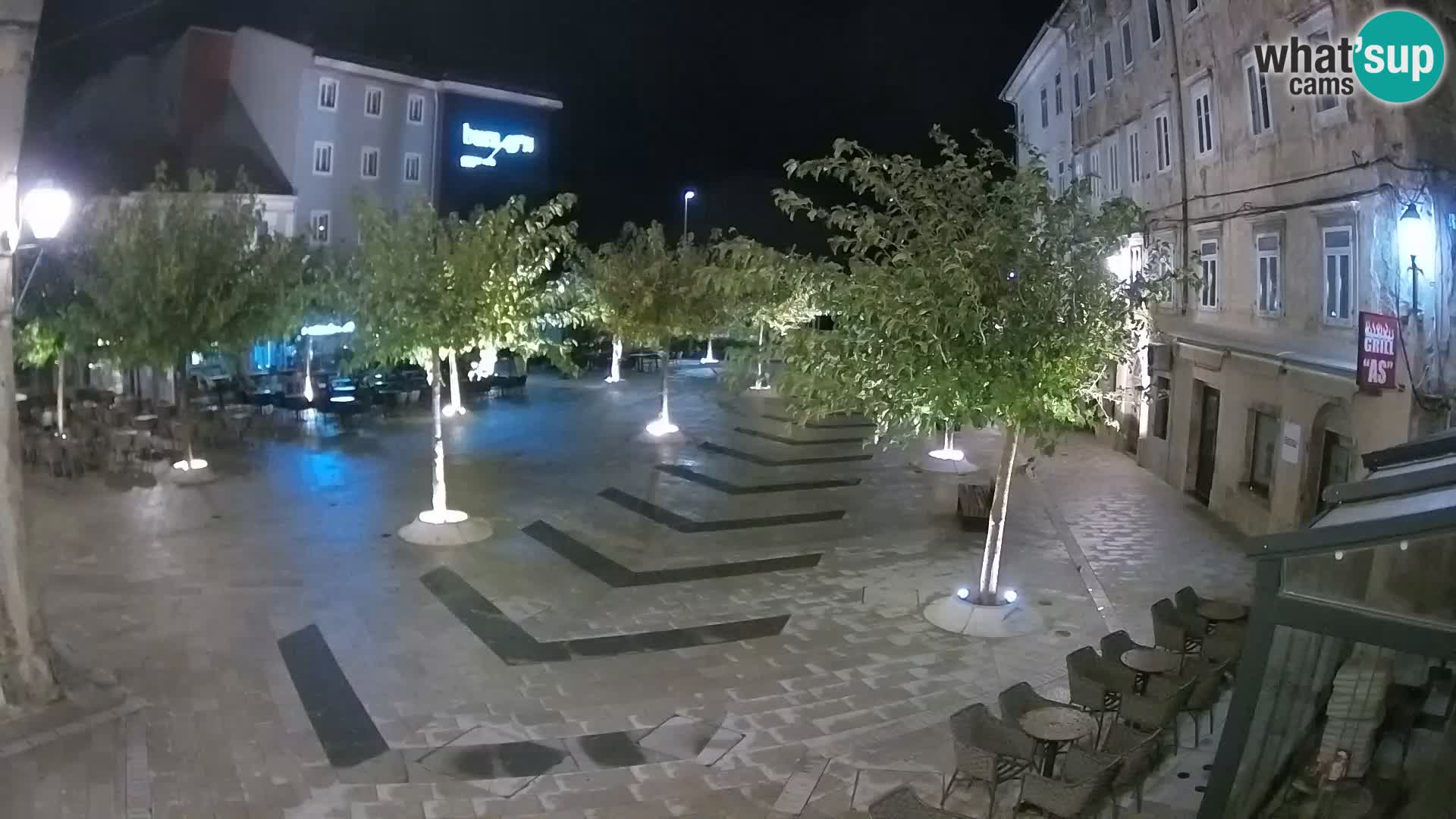 Centro de la ciudad de Senj – plaza Pavlin – Live Cam Dalmacia