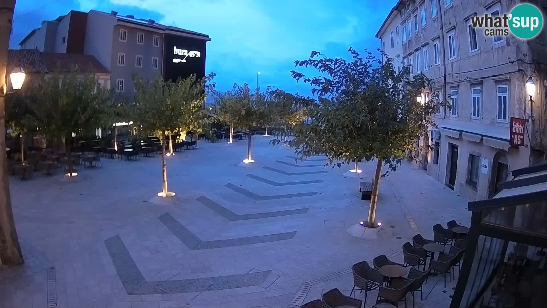 Center mesta Senj – Pavlinski trg – spletne kamere Dalmacija