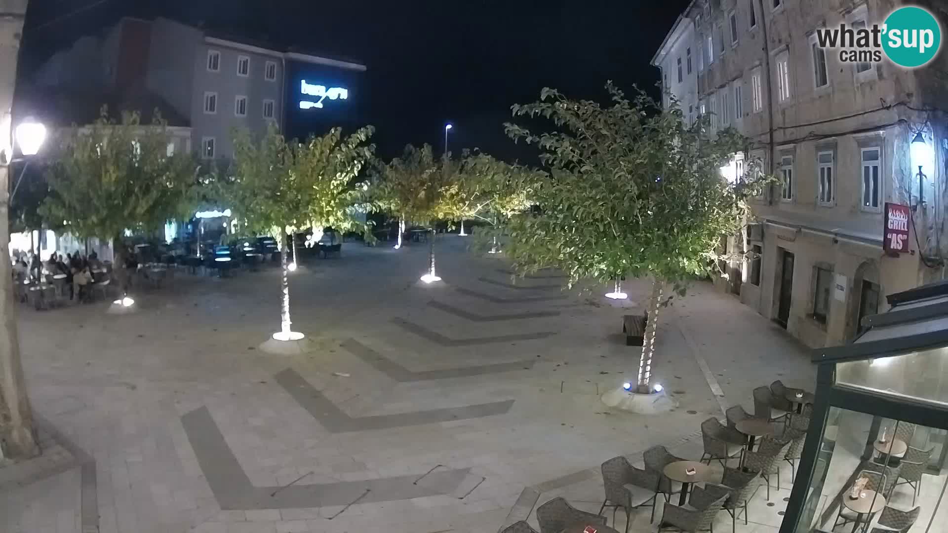 Centro de la ciudad de Senj – plaza Pavlin – Live Cam Dalmacia