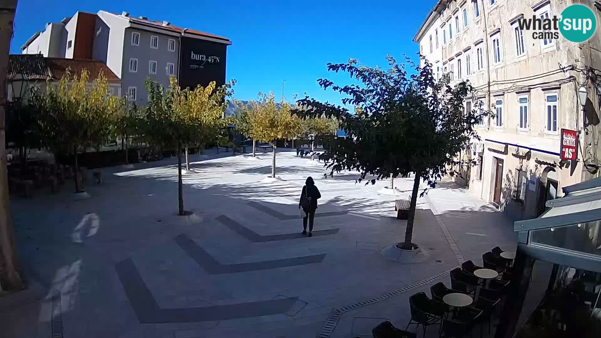 Zentrum der Stadt Senj – Pavlin platz – Live Cam Dalmatia