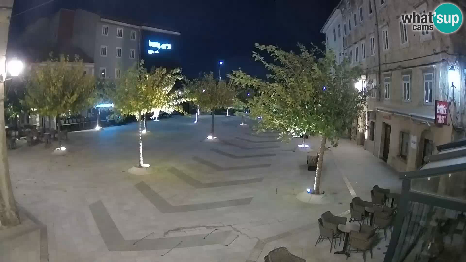 Zentrum der Stadt Senj – Pavlin platz – Live Cam Dalmatia