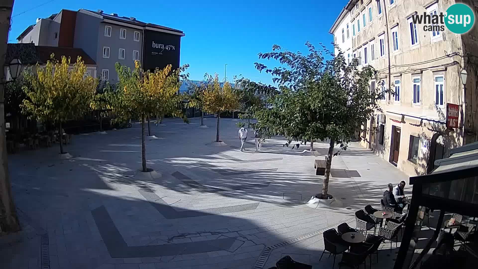 Zentrum der Stadt Senj – Pavlin platz – Live Cam Dalmatia