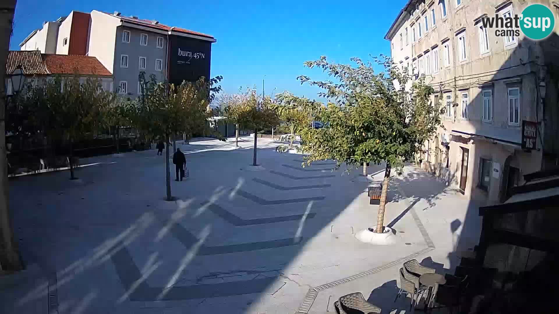 Centro de la ciudad de Senj – plaza Pavlin – Live Cam Dalmacia