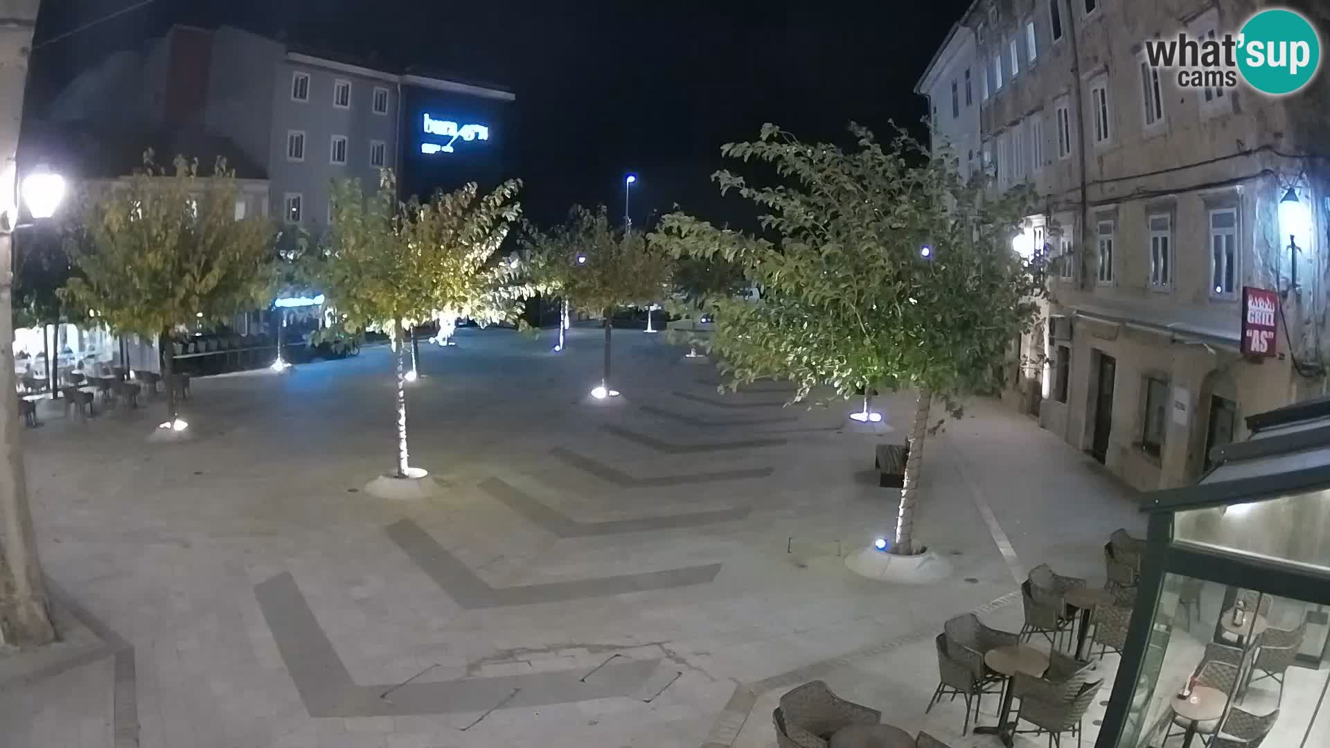 Center mesta Senj – Pavlinski trg – spletne kamere Dalmacija