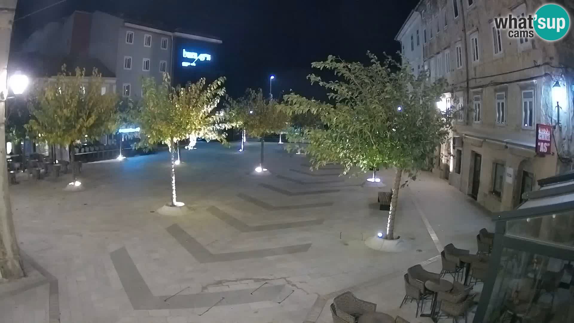 Zentrum der Stadt Senj – Pavlin platz – Live Cam Dalmatia