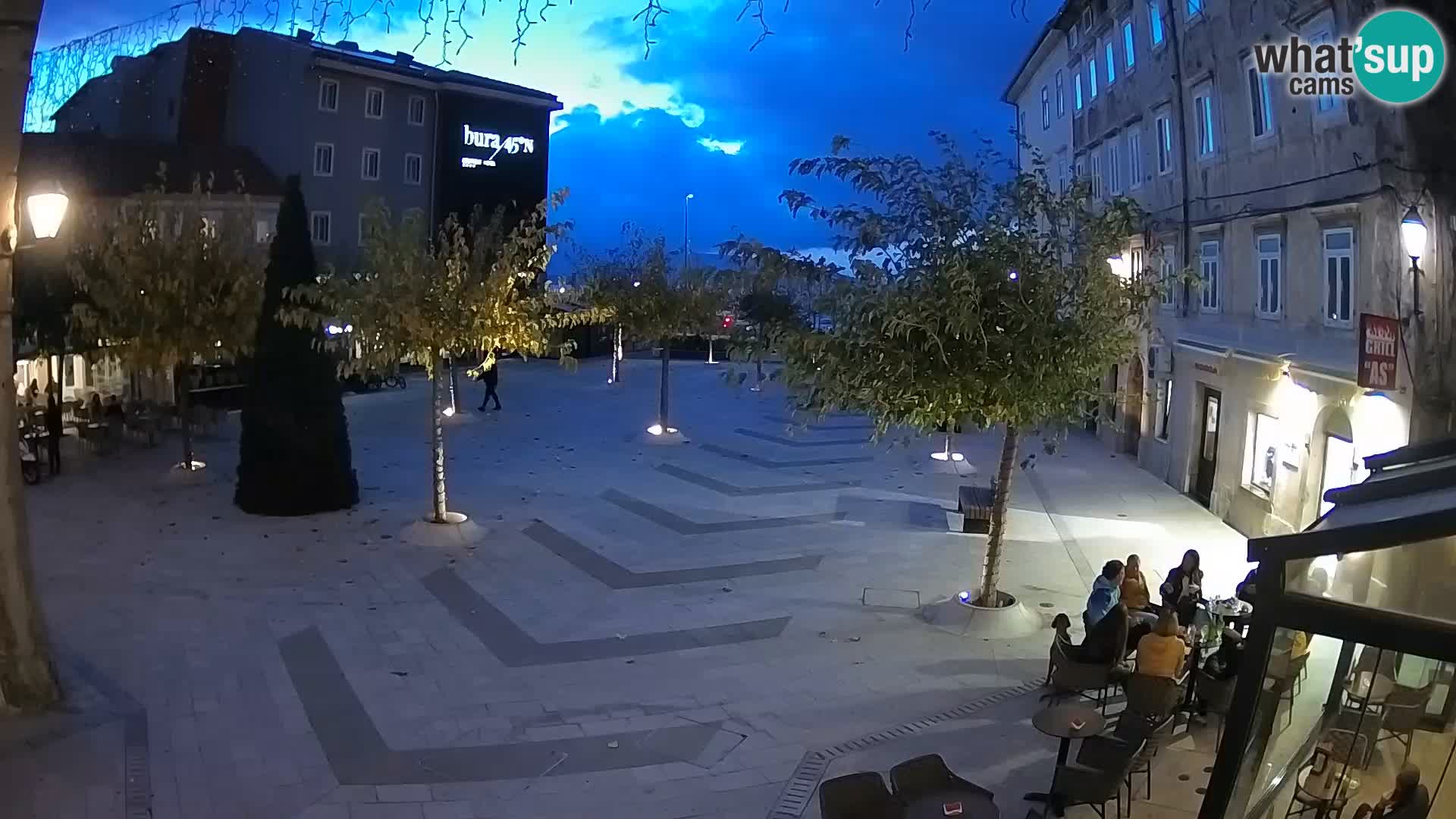 Centro de la ciudad de Senj – plaza Pavlin – Live Cam Dalmacia