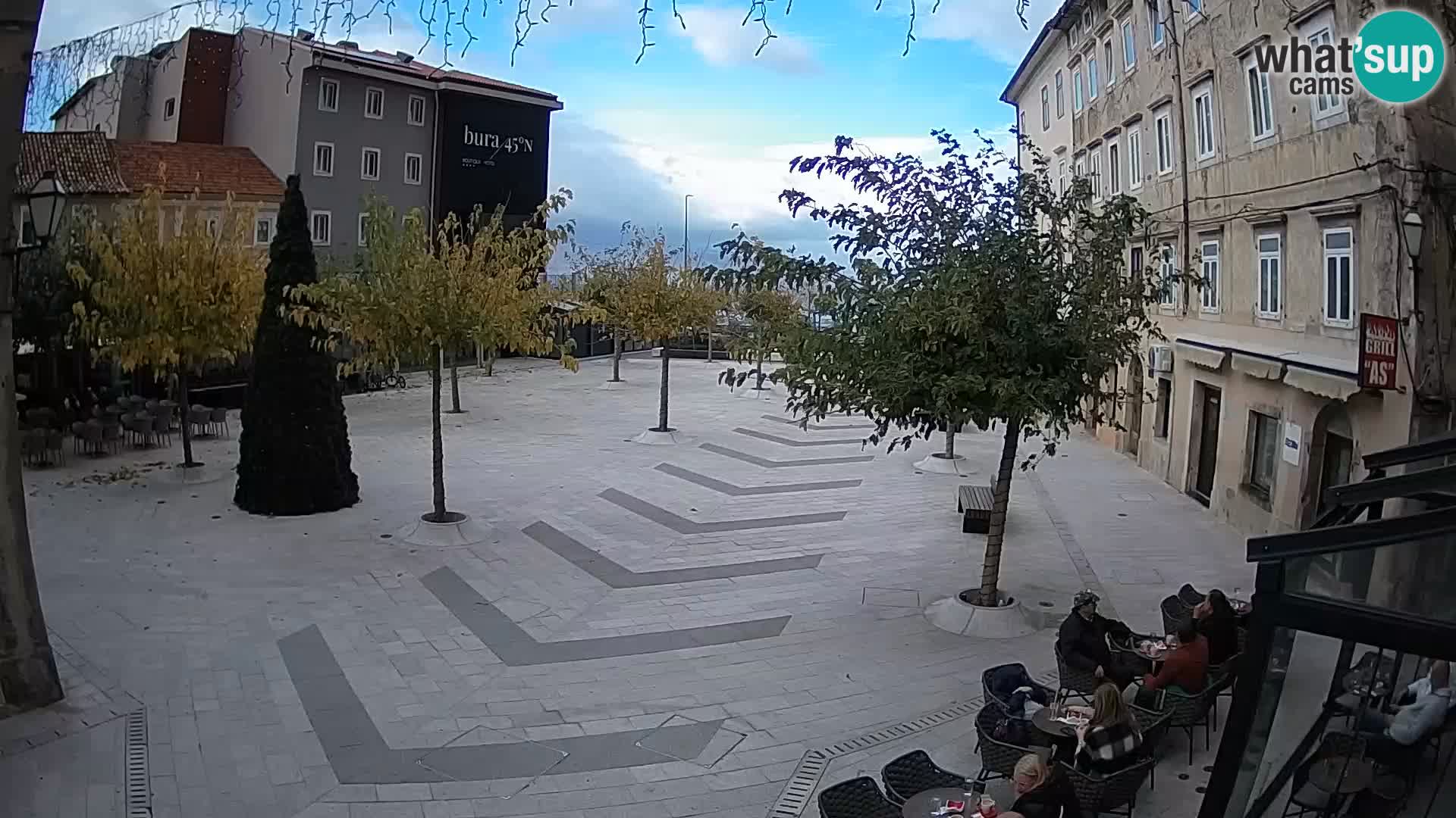 Center of Senj city – Pavlin square – Live Cam Dalmatia