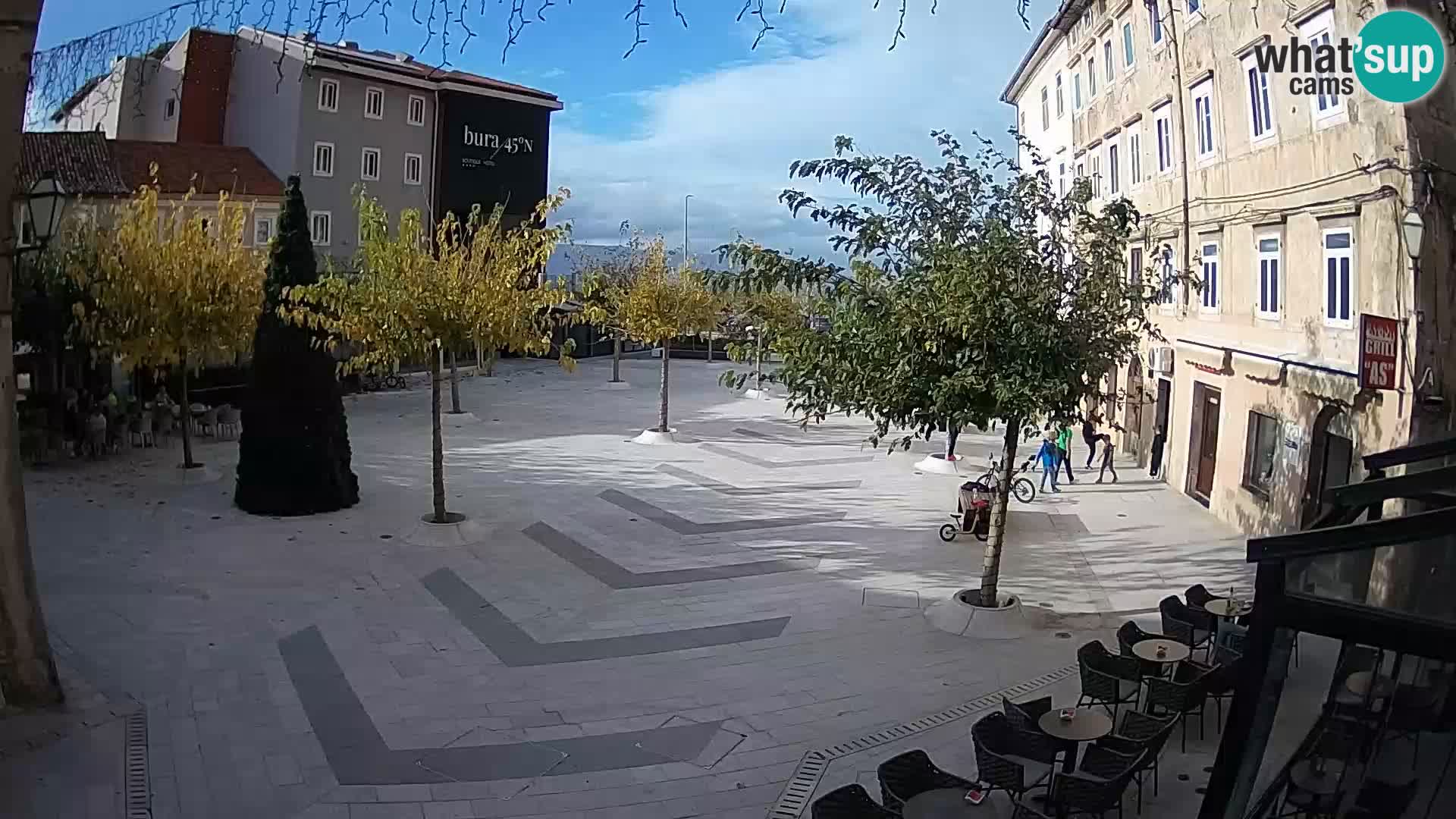 Center of Senj city – Pavlin square – Live Cam Dalmatia