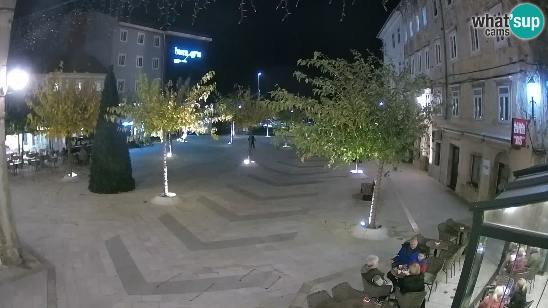 Center mesta Senj – Pavlinski trg – spletne kamere Dalmacija