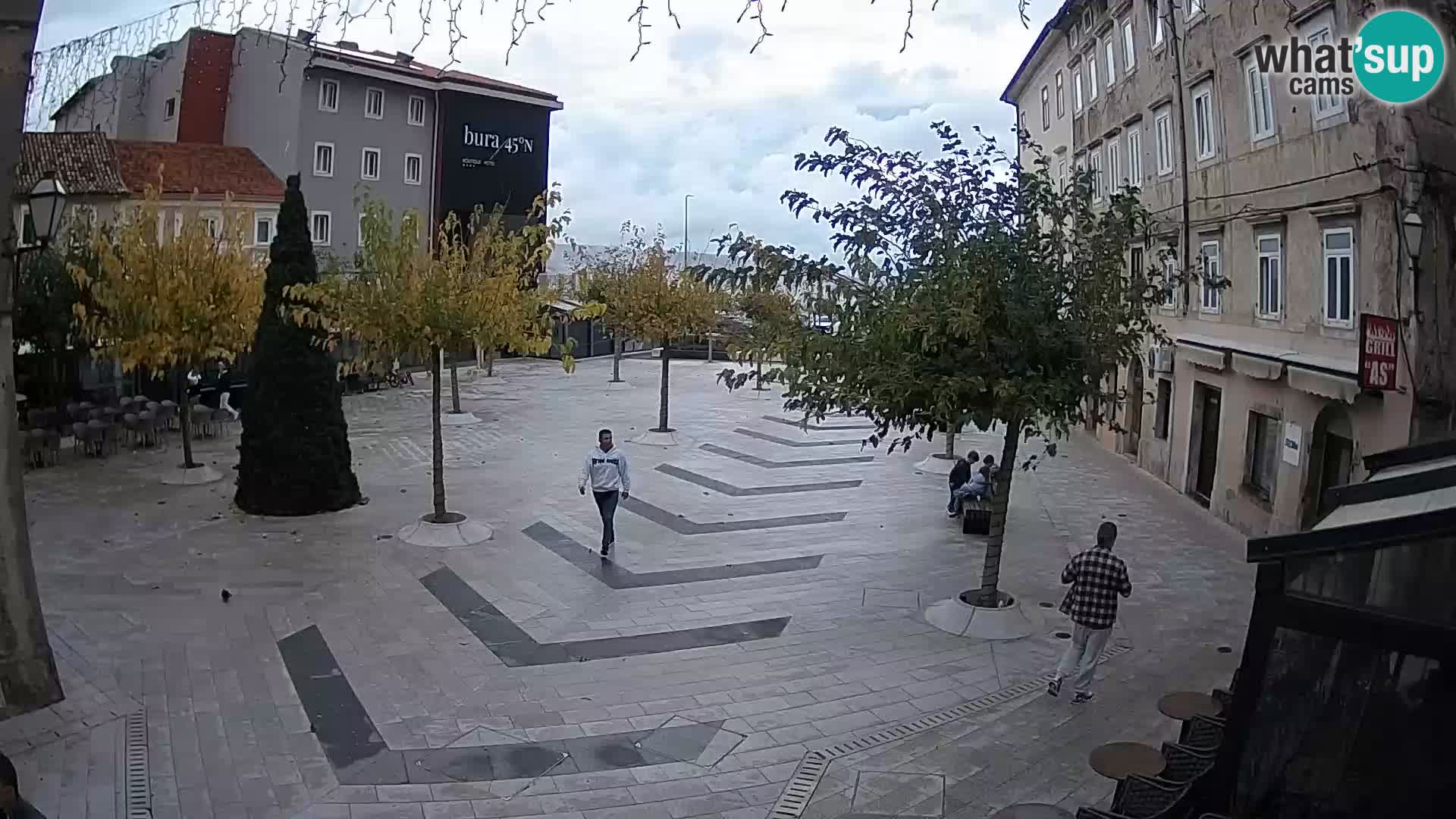 Centro de la ciudad de Senj – plaza Pavlin – Live Cam Dalmacia