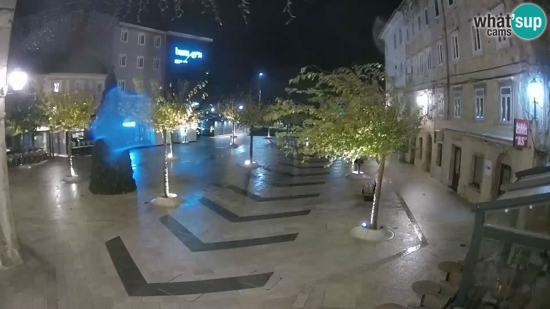 Centro de la ciudad de Senj – plaza Pavlin – Live Cam Dalmacia