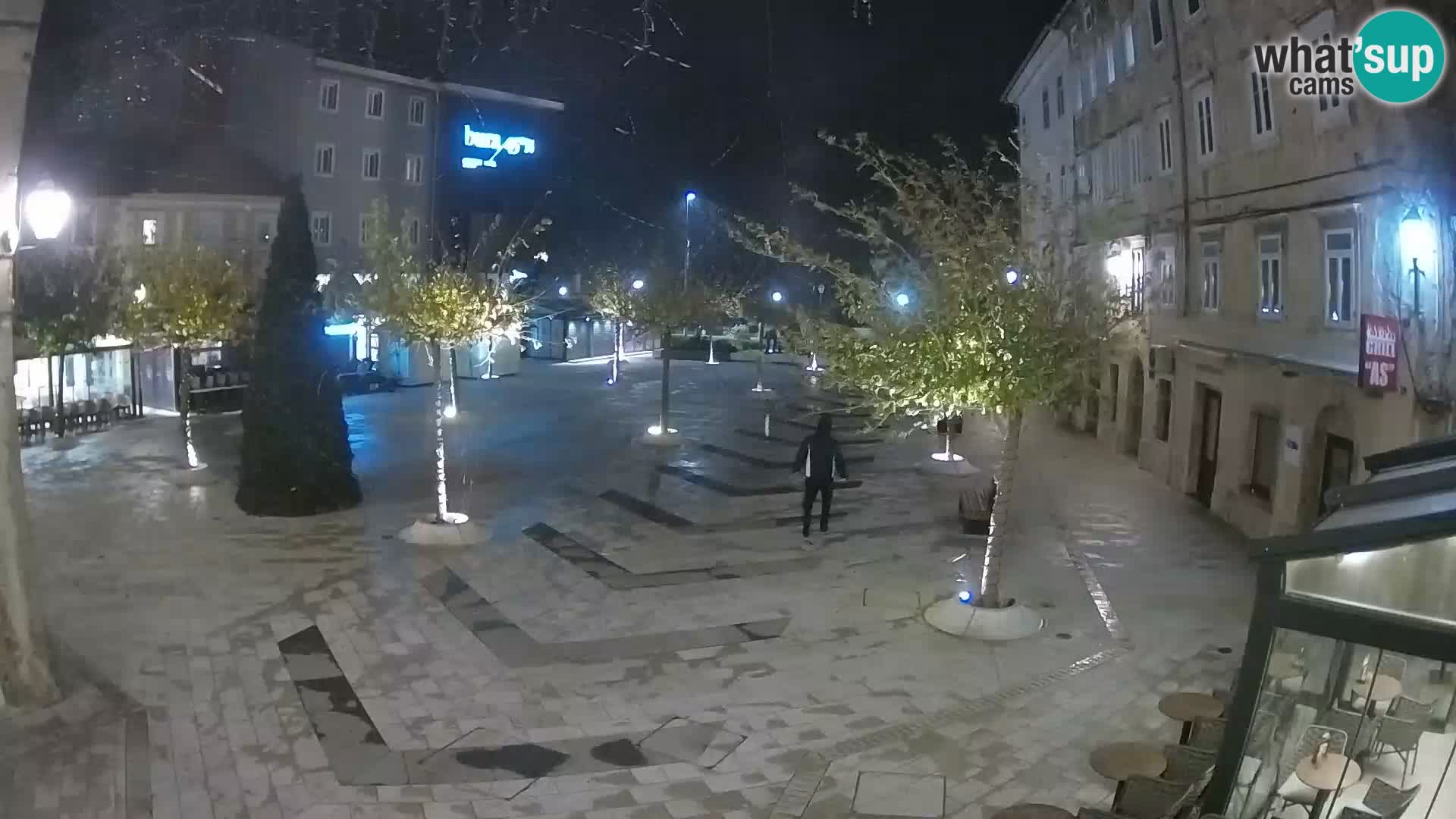 Centro de la ciudad de Senj – plaza Pavlin – Live Cam Dalmacia