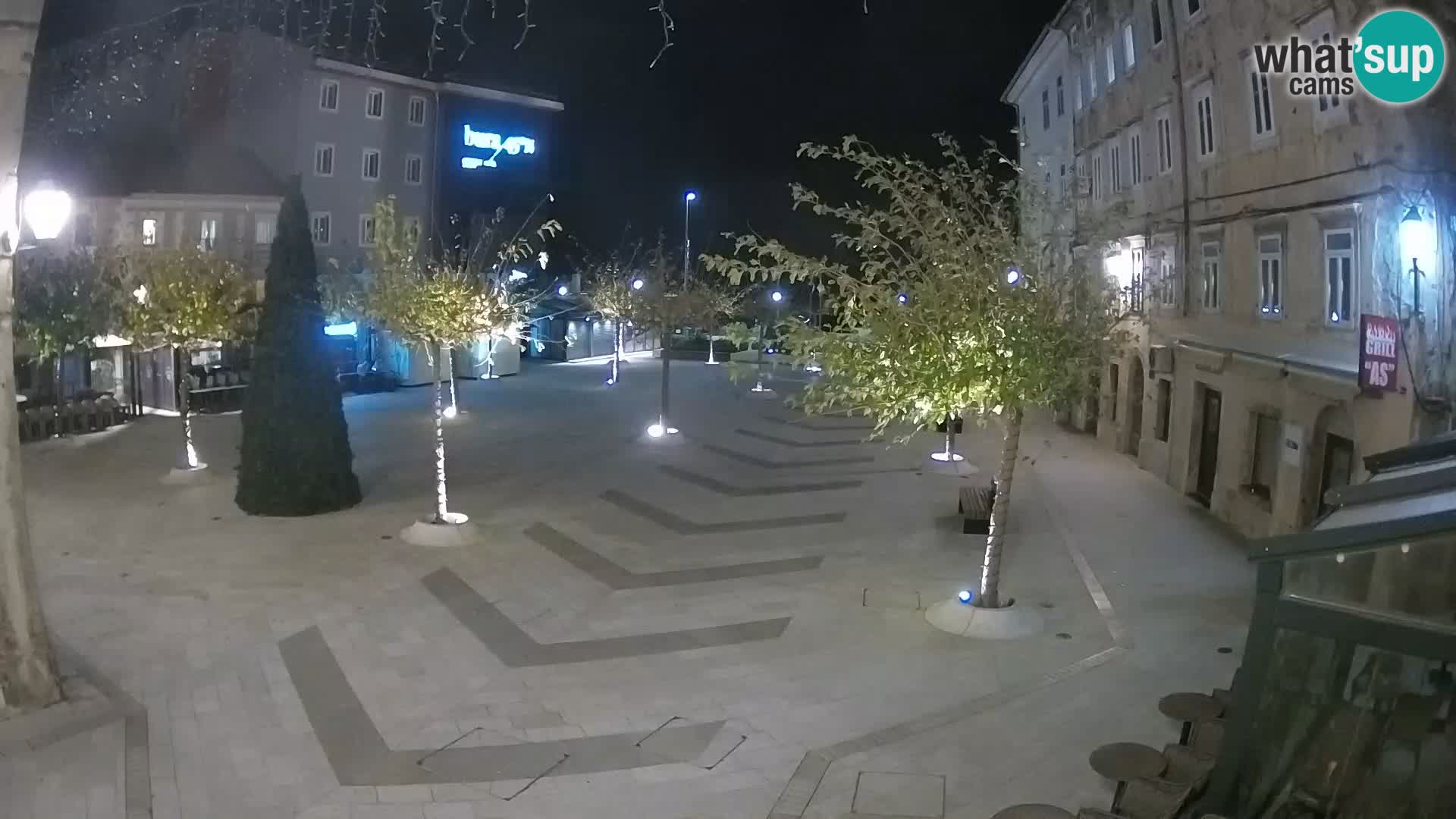 Centro de la ciudad de Senj – plaza Pavlin – Live Cam Dalmacia