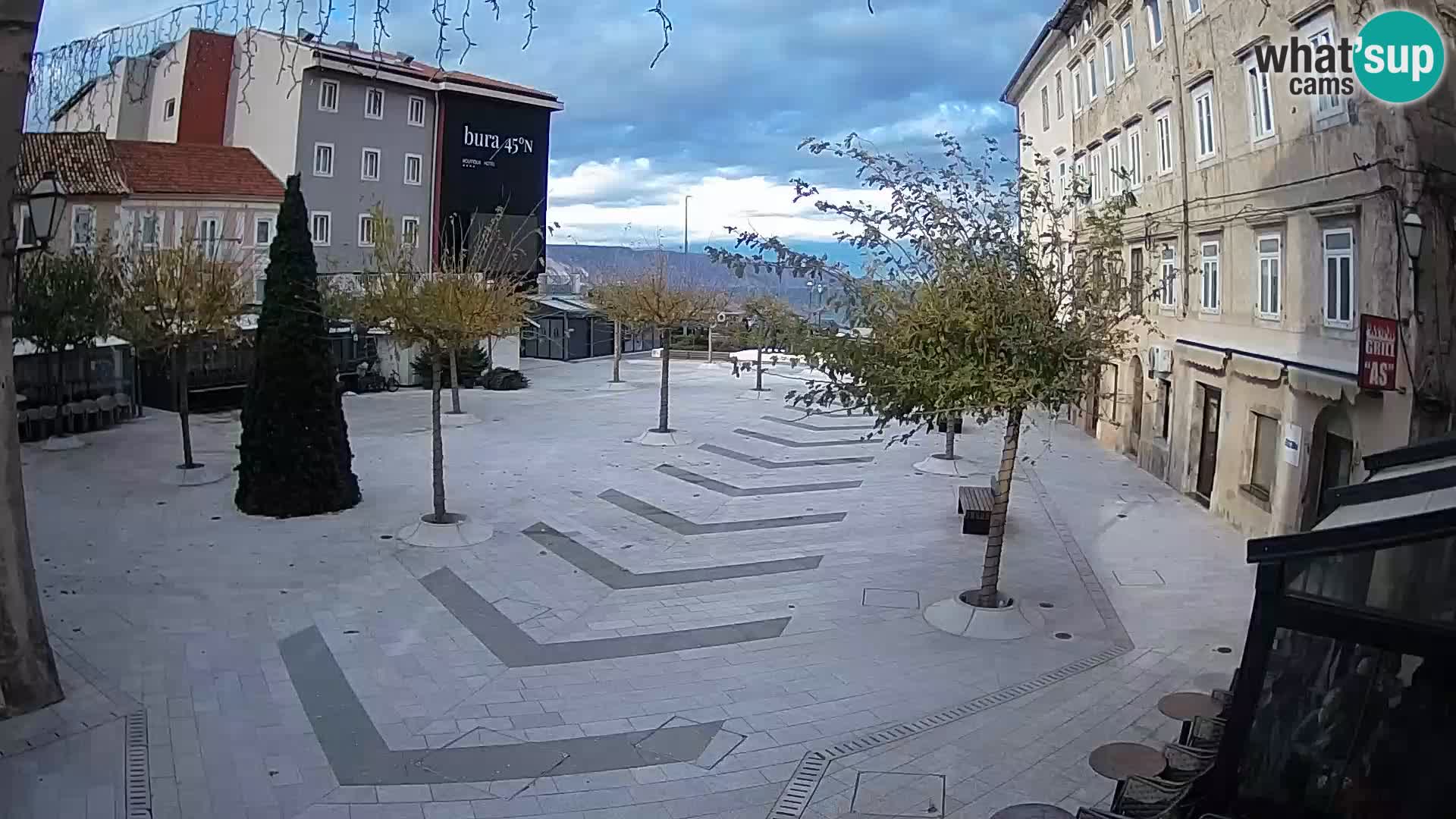 Centro della città di Senj – Piazza Pavlin – Live Cam Dalmazia