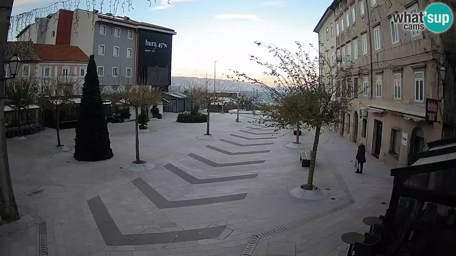 Centre de la ville de Senj – Place Pavlin – Live Cam Dalmatie