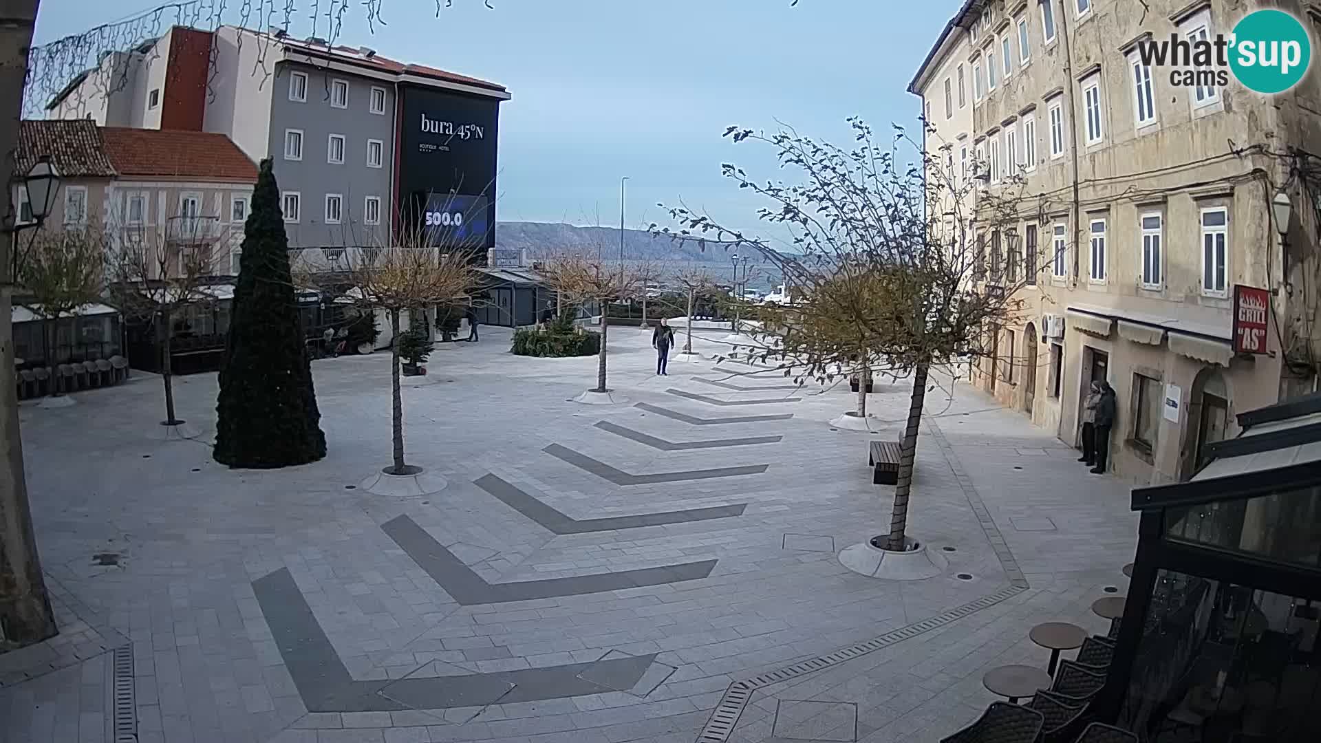 Center mesta Senj – Pavlinski trg – spletne kamere Dalmacija