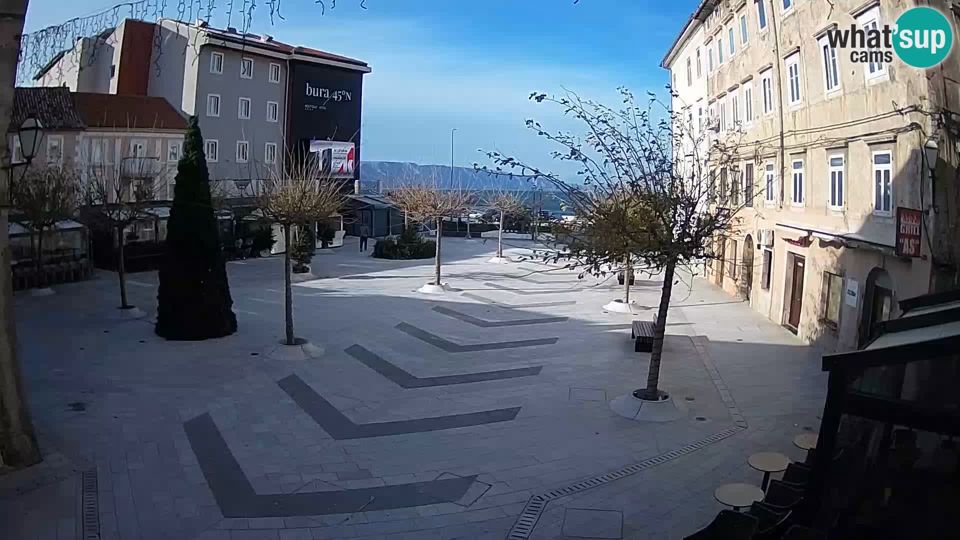 Centro de la ciudad de Senj – plaza Pavlin – Live Cam Dalmacia