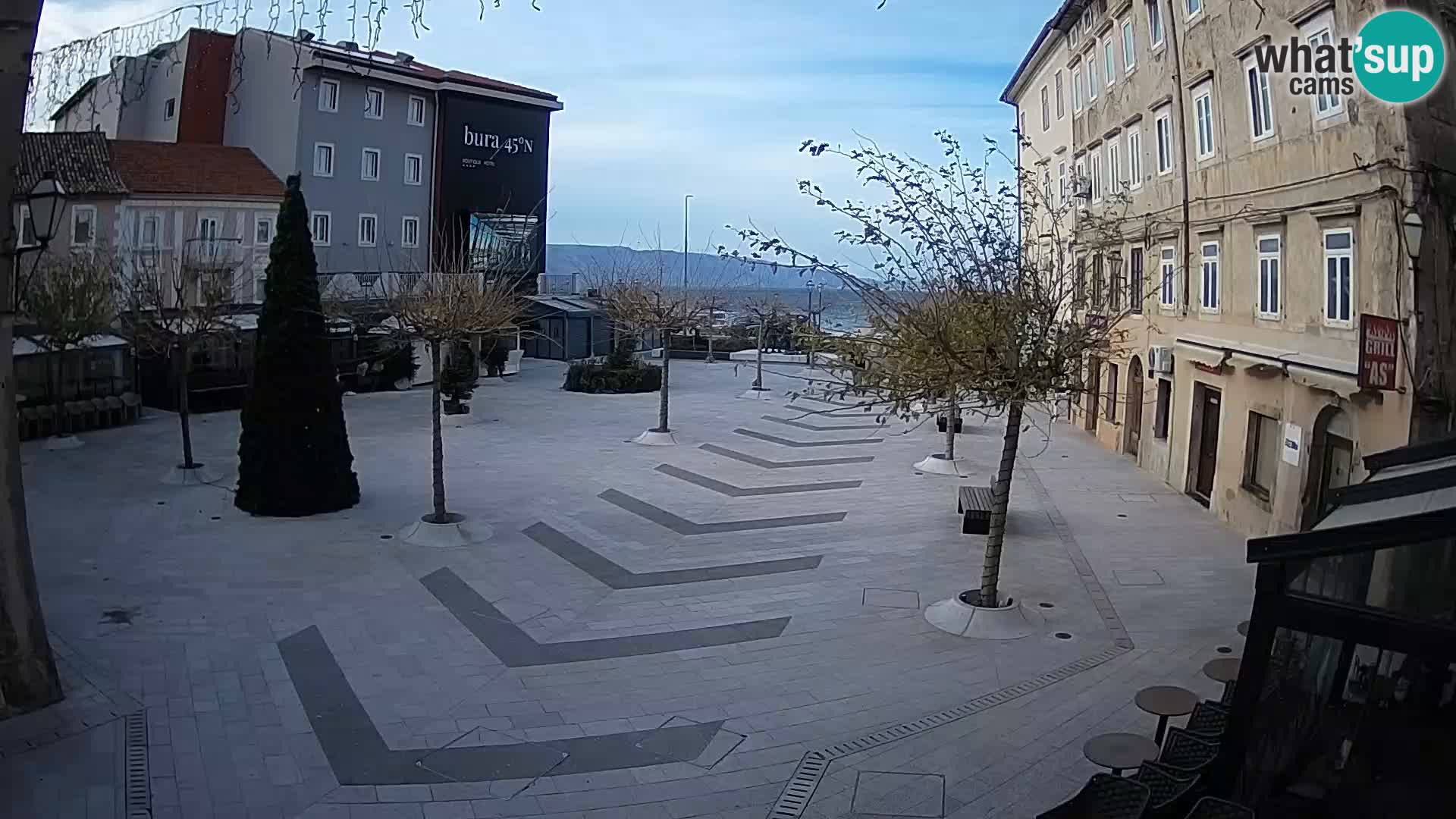 Center of Senj city – Pavlin square – Live Cam Dalmatia
